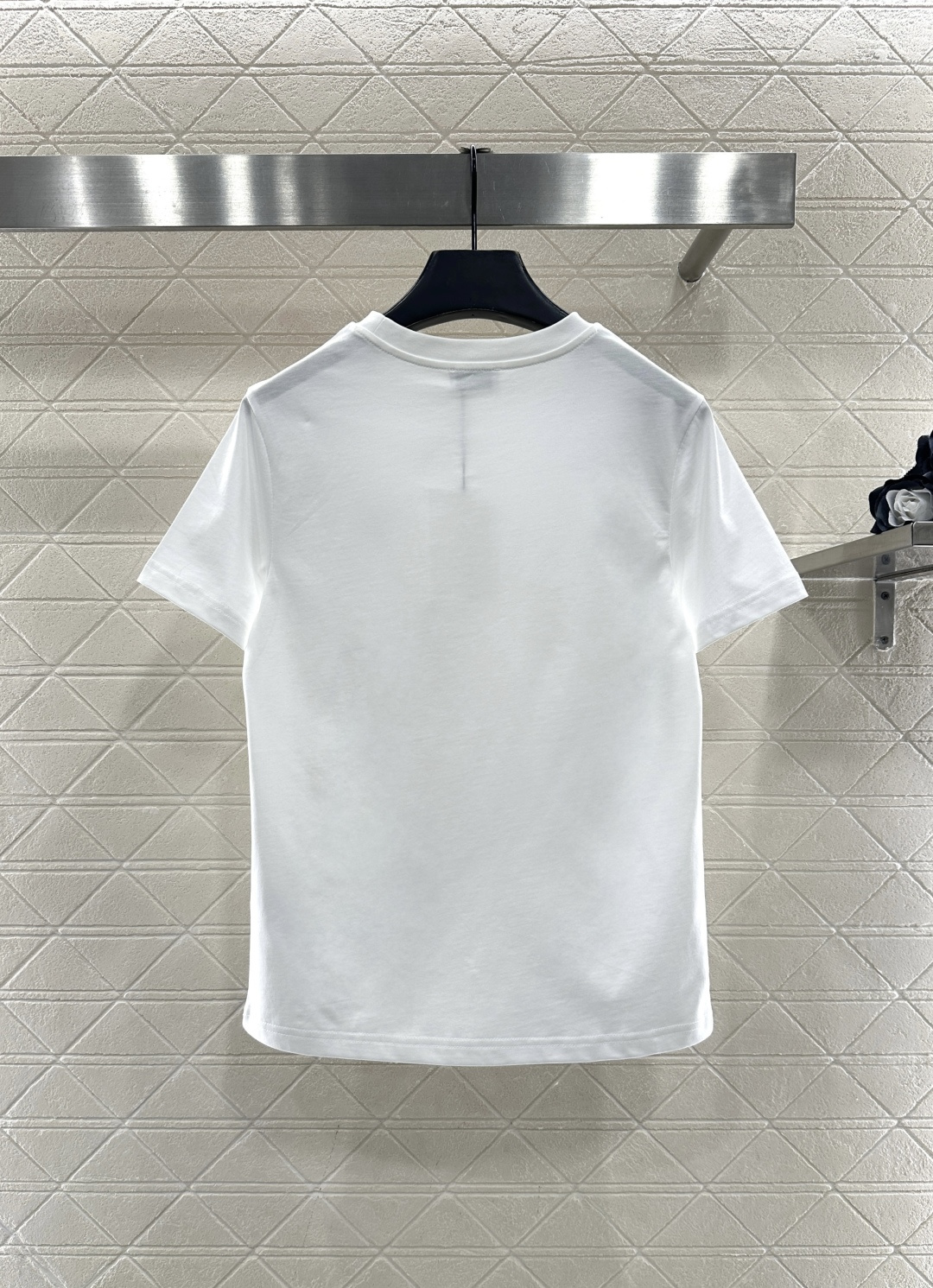 ♥Celin*♥2026新品上架 圆领刺绣徽标𝑇𝑒𝑒定制YB丝光全棉材质，透气舒适，质感十足，常规短袖𝑇