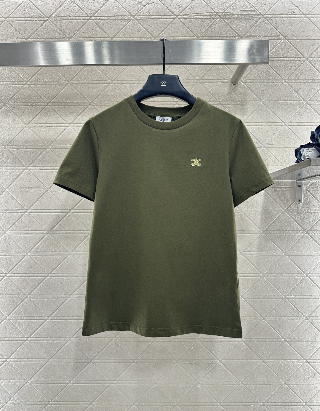 ♥Celin*♥2026新品上架 圆领刺绣徽标𝑇𝑒𝑒定制YB丝光全棉材质，透气舒适，质感十足，常规短袖𝑇