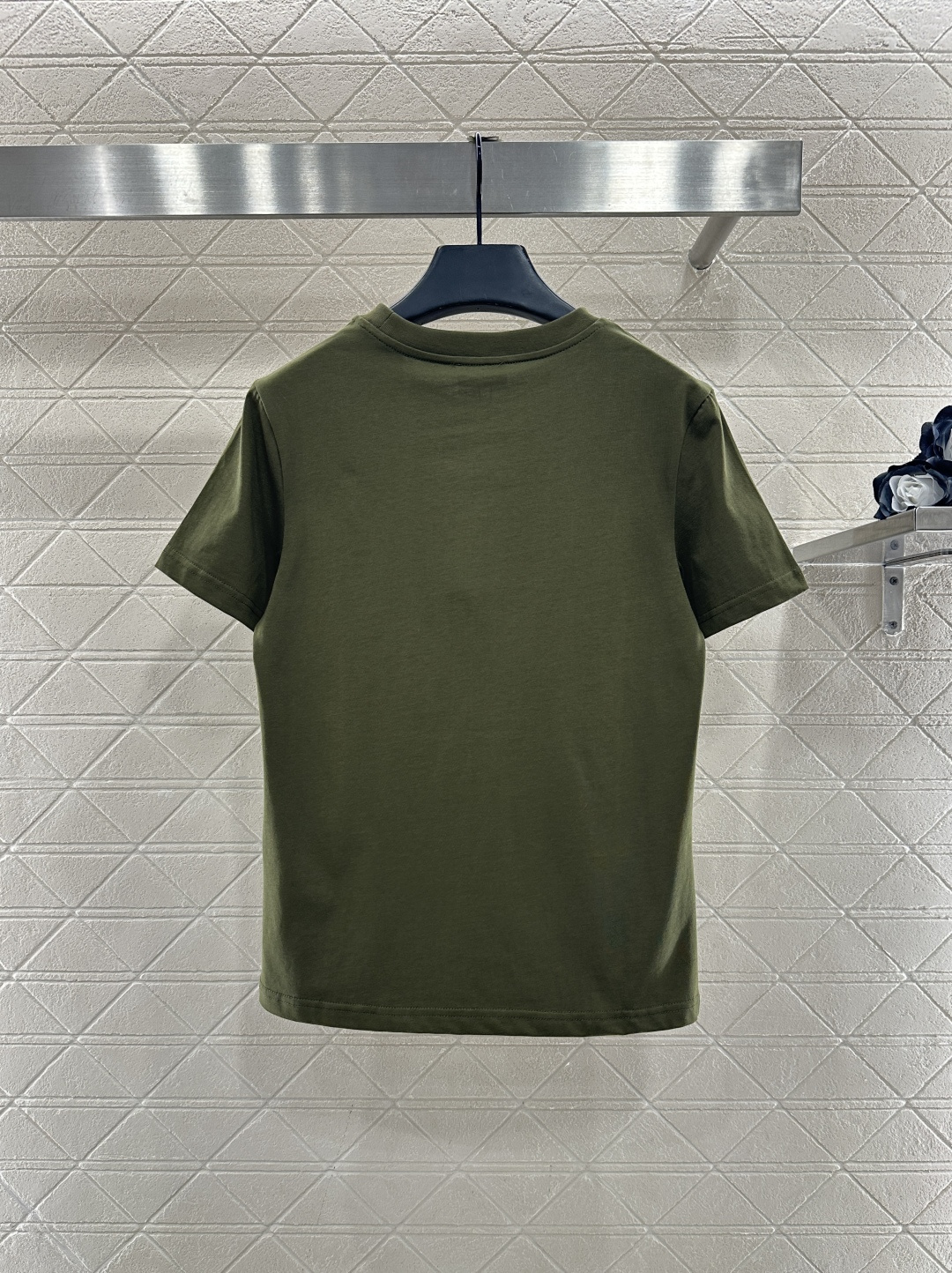 ♥Celin*♥2026新品上架 圆领刺绣徽标𝑇𝑒𝑒定制YB丝光全棉材质，透气舒适，质感十足，常规短袖𝑇