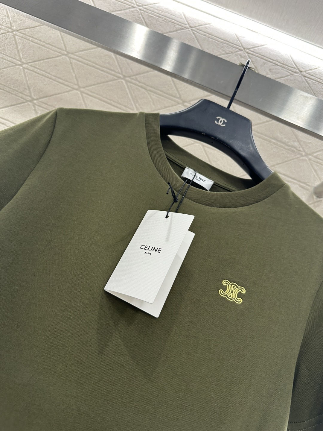 ♥Celin*♥2026新品上架 圆领刺绣徽标𝑇𝑒𝑒定制YB丝光全棉材质，透气舒适，质感十足，常规短袖𝑇