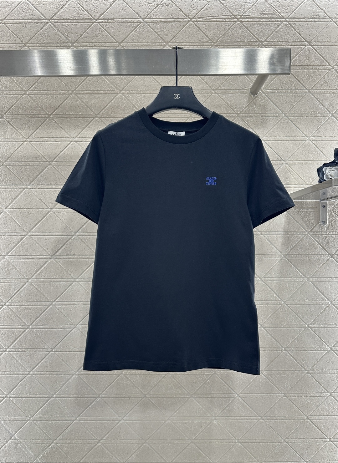 ♥Celin*♥2026新品上架 圆领刺绣徽标𝑇𝑒𝑒定制YB丝光全棉材质，透气舒适，质感十足，常规短袖𝑇