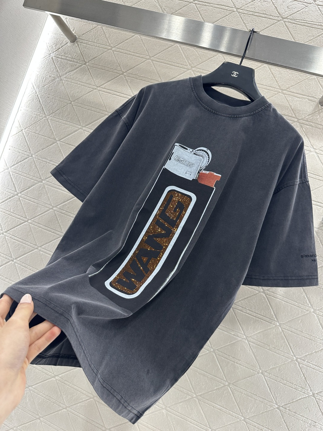 ♥Alexander wan*♥2026新品上架 做旧水洗印花烫钻𝑇𝑒𝑒定制YB原生全棉材质，透气舒适，