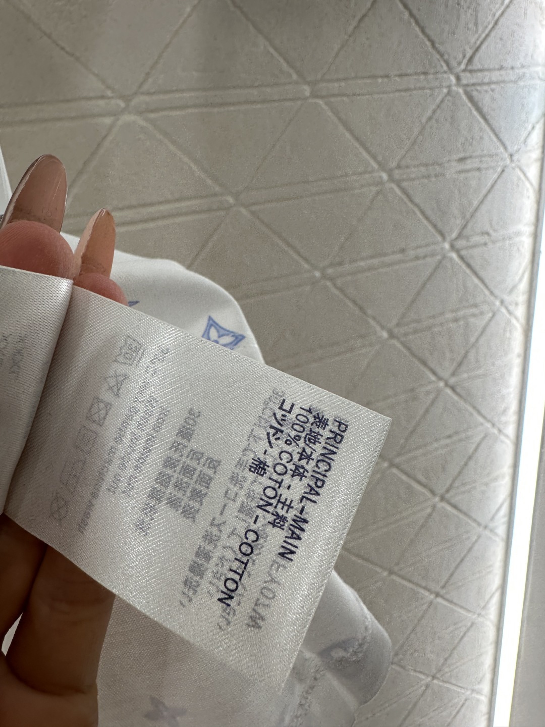 ♥Louis Vuitto*♥2026新品上架 圆领印花链条𝑇𝑒𝑒定制YB丝光全棉材质，透气舒适，质感十