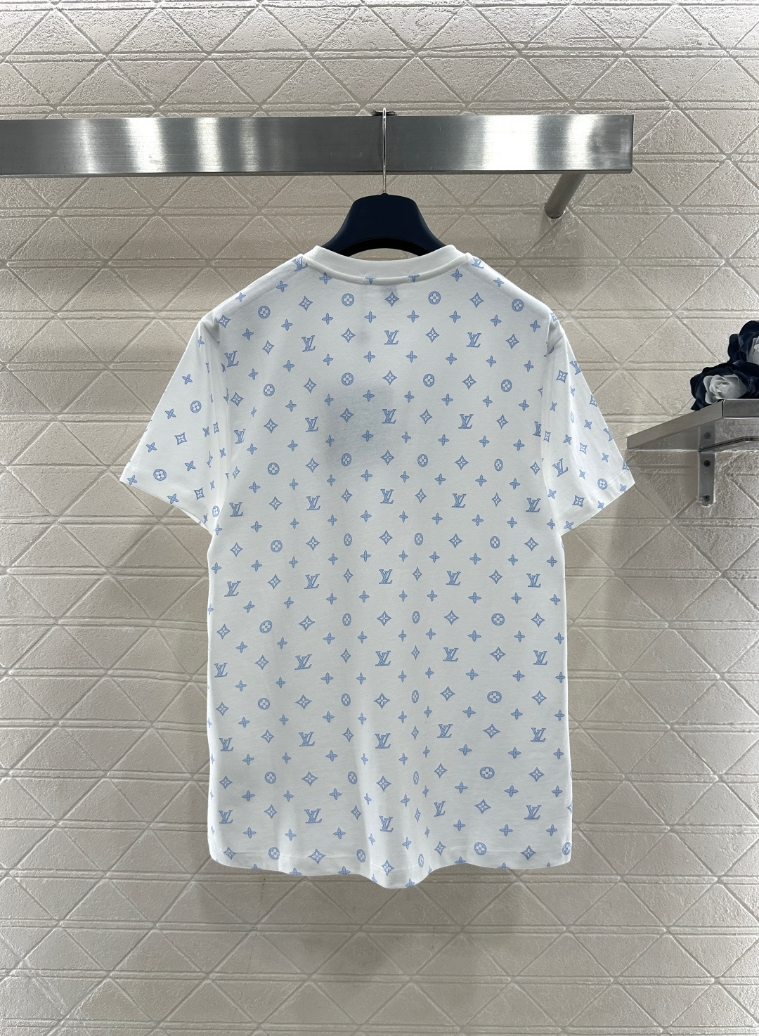 ♥Louis Vuitto*♥2026新品上架 圆领印花链条𝑇𝑒𝑒定制YB丝光全棉材质，透气舒适，质感十