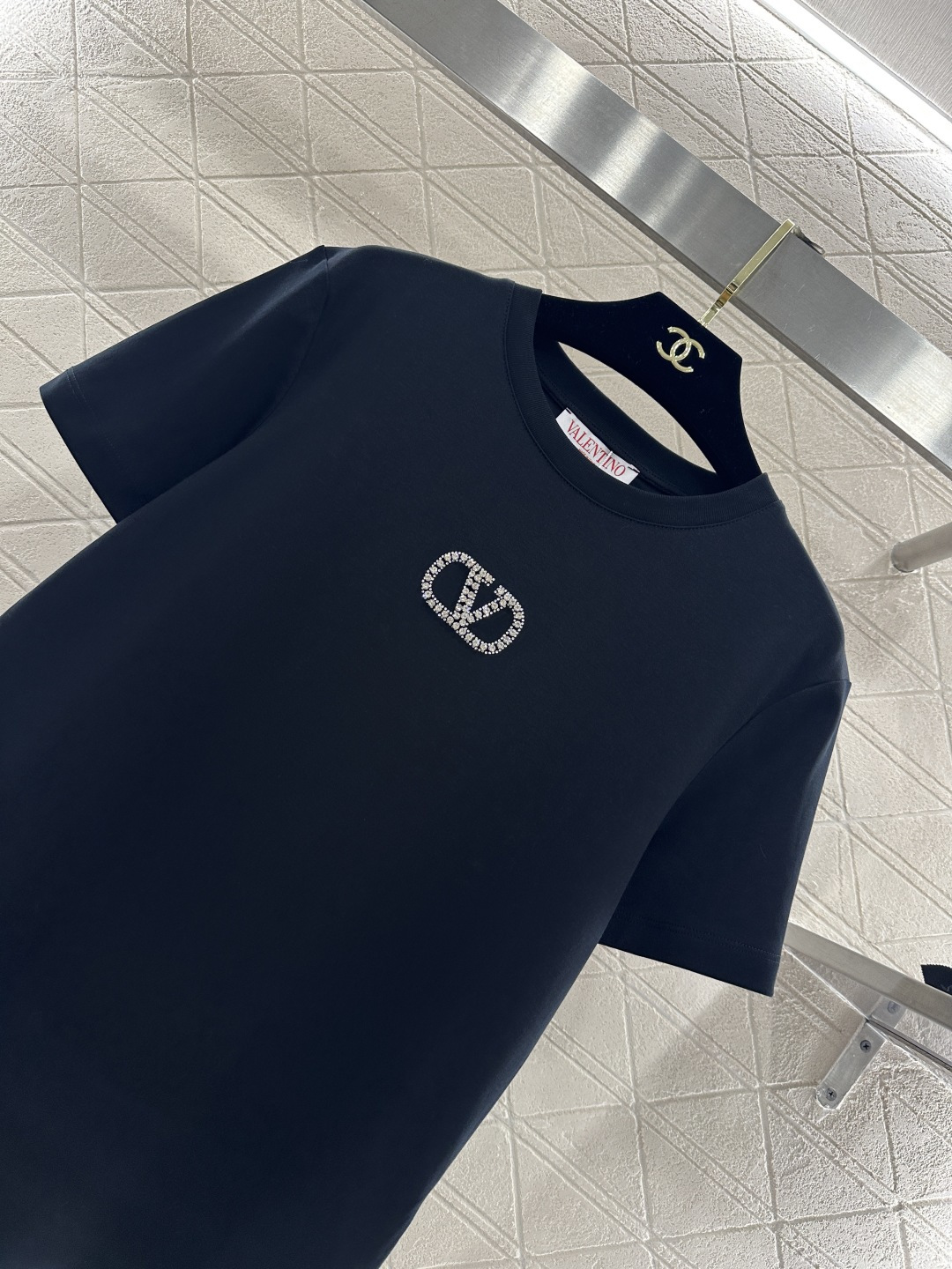 ♥Valentin*♥2026新品上架 圆领钉珠水钻徽标𝑇𝑒𝑒定制YB丝光全棉材质，透气舒适，质感十足，