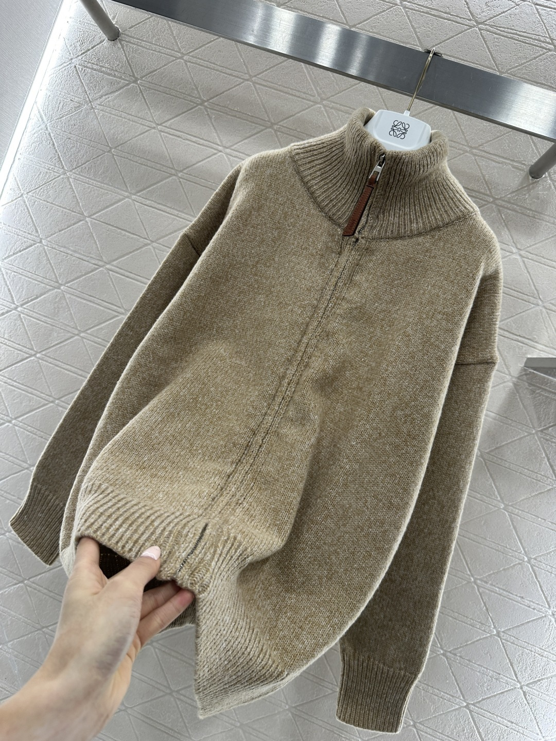 ♥Loew*♥2026新品上架 针织拉链开衫外套定制YB羊毛纱线织造，质感高级，舒适柔软，立领针织拉链外