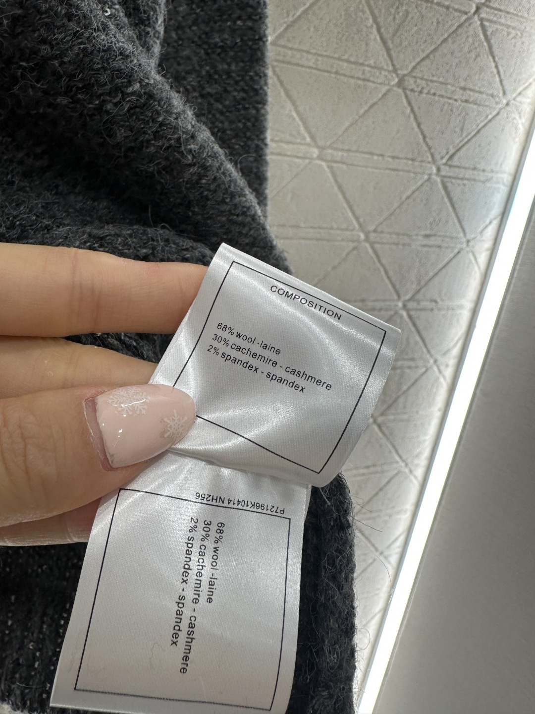 ♥Chane*♥2026新品上架 微透拼接圆领针织套头毛衣定制YB羊毛纱线织造，软糯柔软，穿搭时髦洋气，