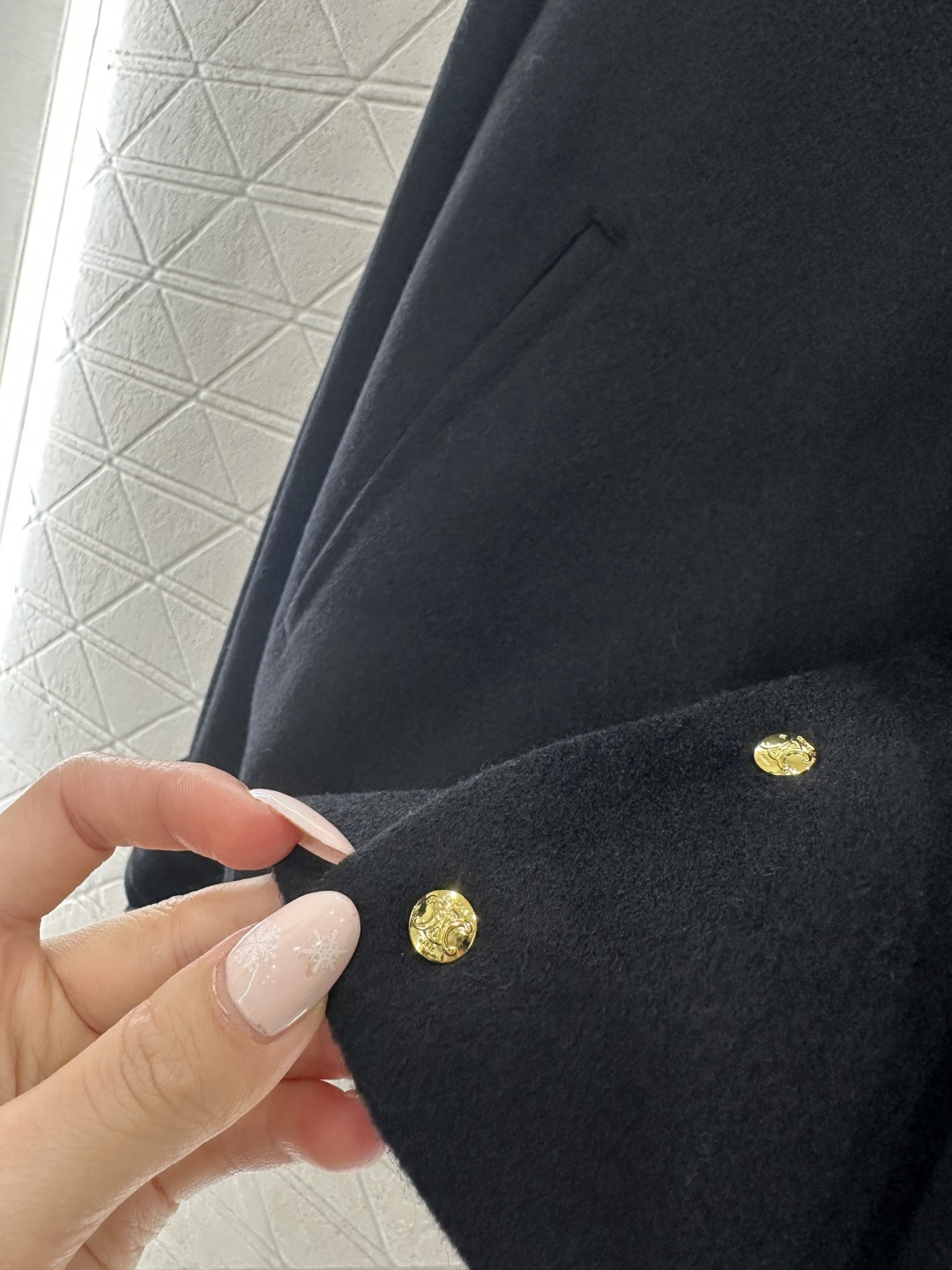 ♥Celin*♥2026新品上架 围巾毛呢外套两件套定制YB进口百分百羊毛呢材质，毛量清晰，肌理明显，品