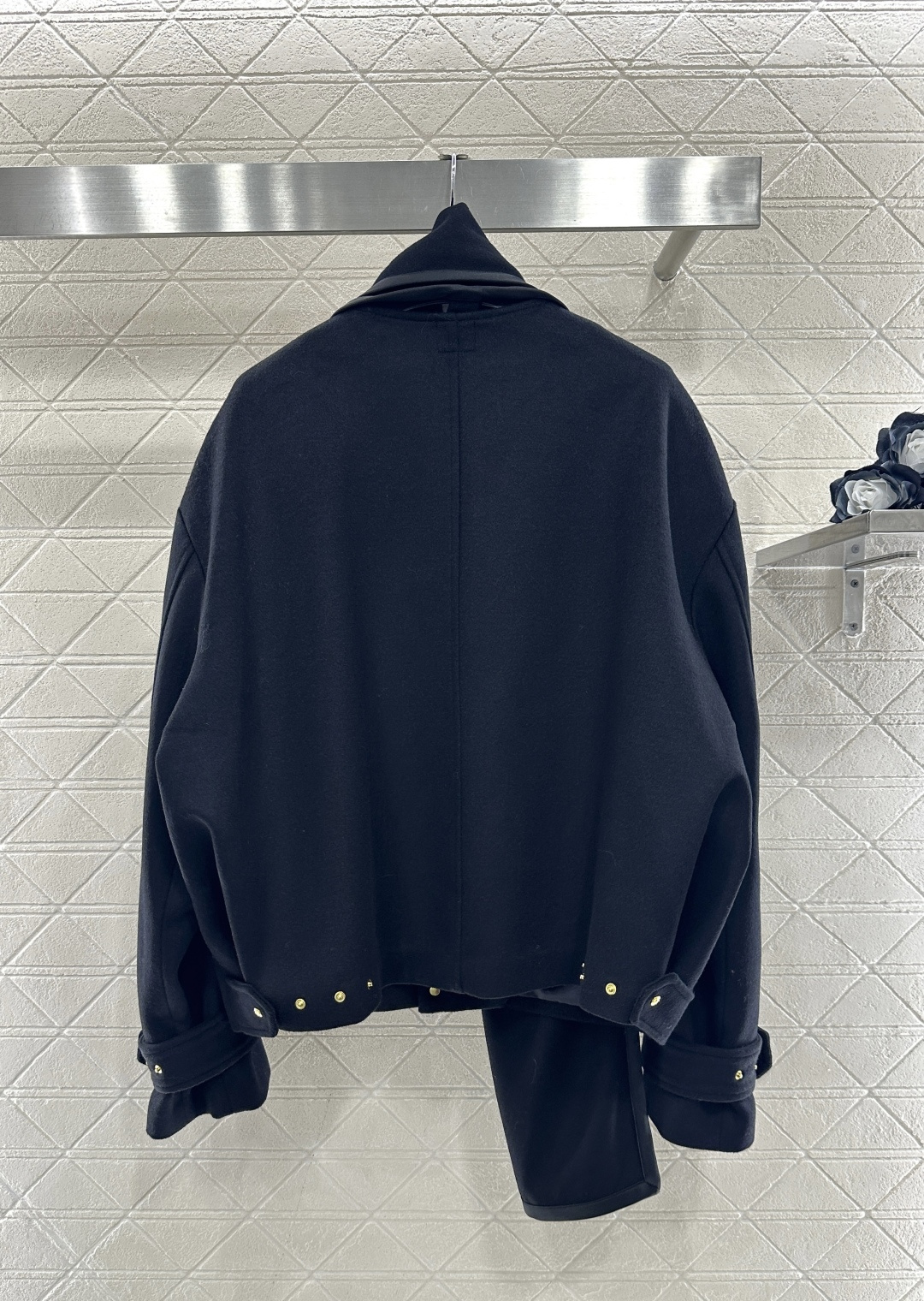 ♥Celin*♥2026新品上架 围巾毛呢外套两件套定制YB进口百分百羊毛呢材质，毛量清晰，肌理明显，品