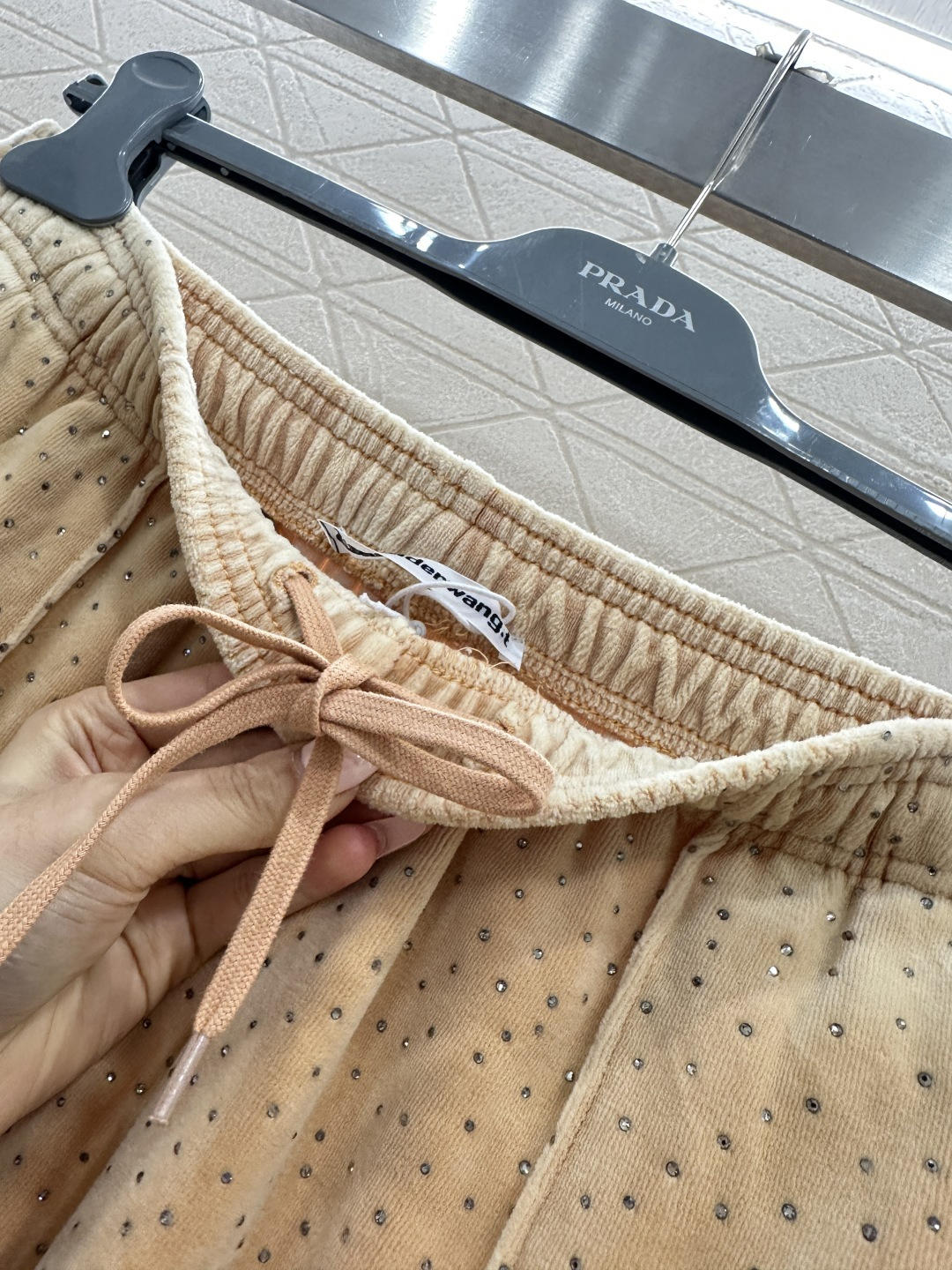 ♥Alexander wan*♥2026新品上架 连帽烫钻丝绒外套长裤套装定制YB进口丝绒材质，质感光泽