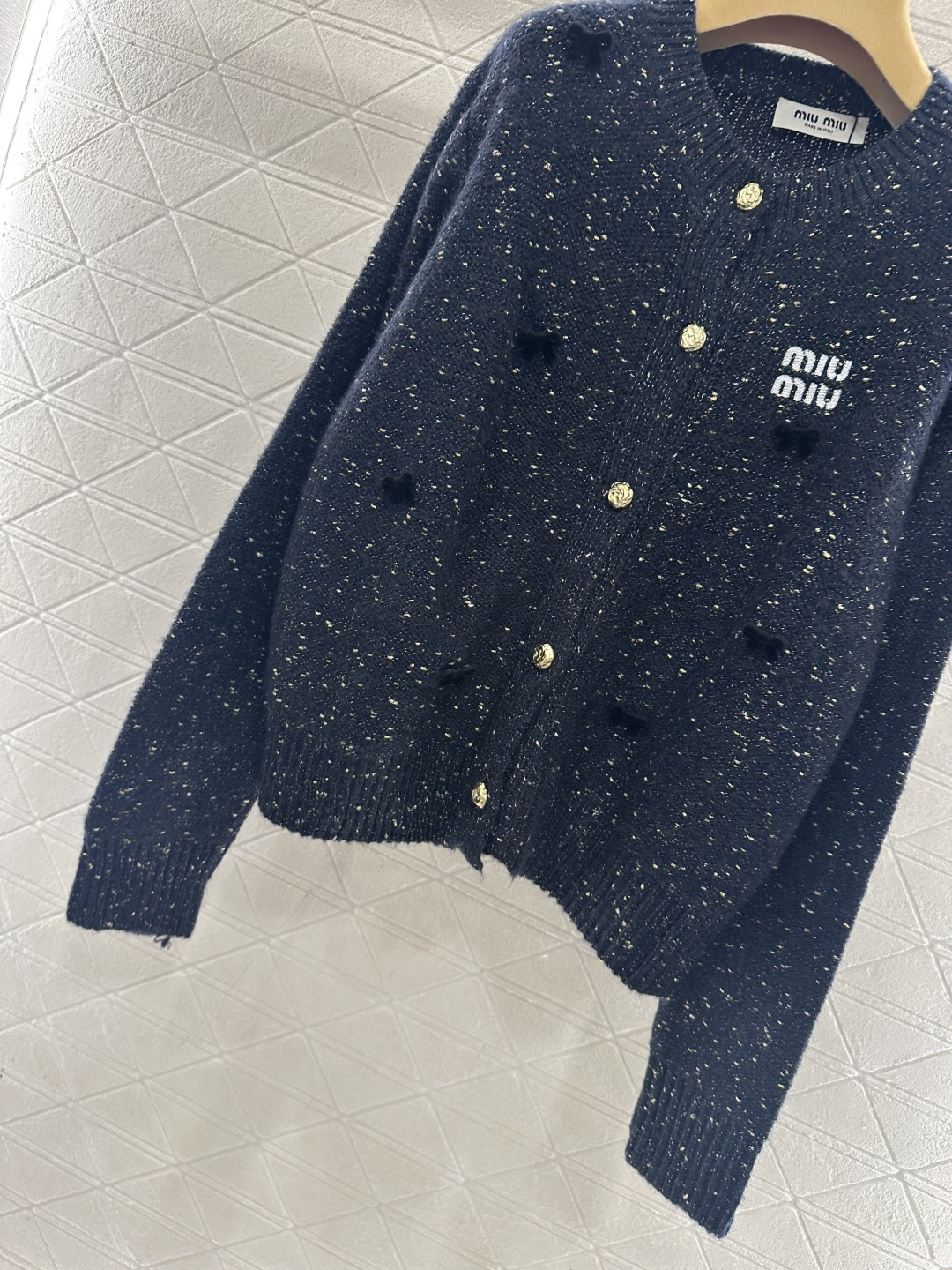 ♥Miumi*♥2026新品上架 立体蝴蝶结彩点针织开衫定制YB羊毛纱线织造，质感高级，舒适柔软，圆领针