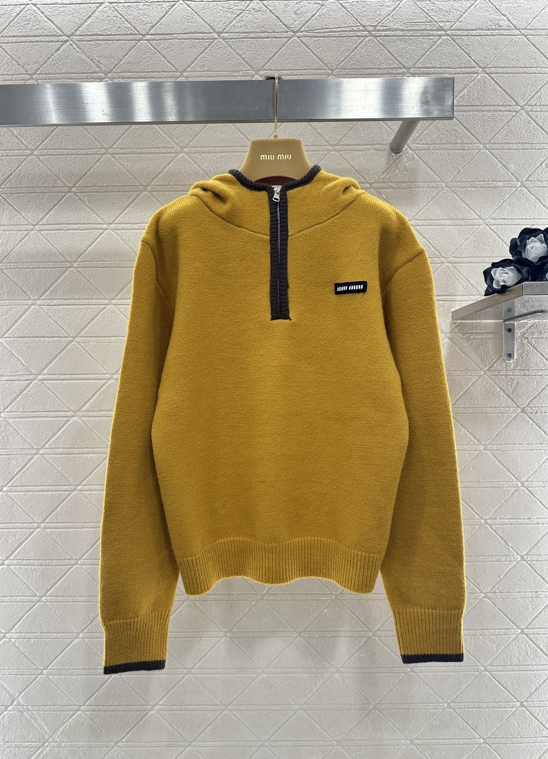 ♥Miumi*♥2026新品上架 连帽针织长袖毛衣定制YB羊毛纱线织造，柔软亲肤，舒适有型，连帽拉链毛衣