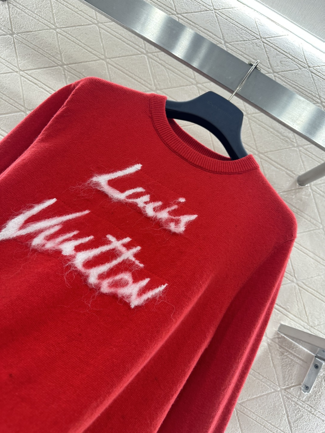 ♥Louis vuitto*♥2026新品上架 马海毛刺绣字母针织毛衣定制YB羊毛纱线织造，穿搭舒适，质