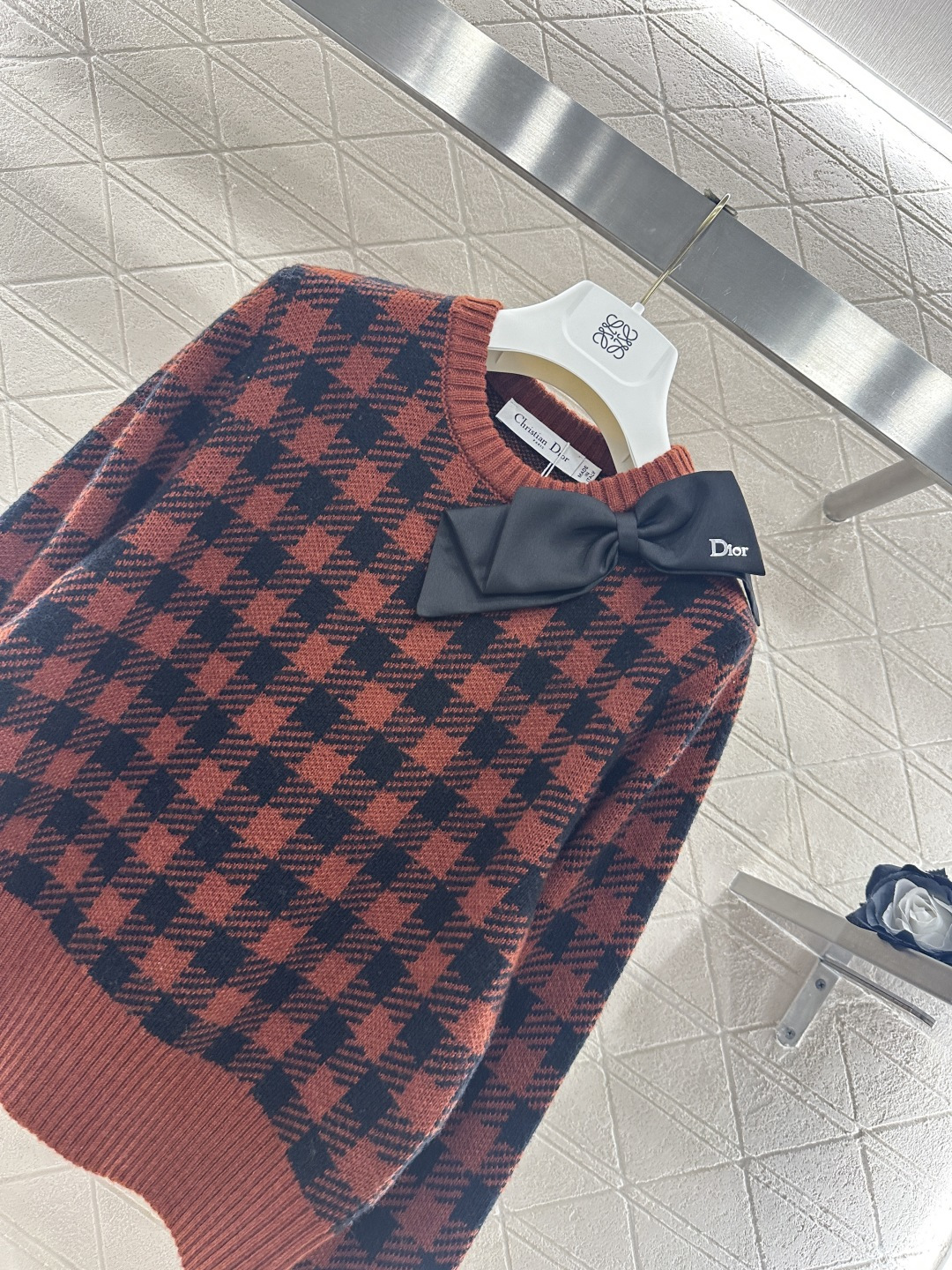 ♥Dio*♥2026新品上架 格纹蝴蝶结针织套头毛衣定制YB羊毛纱线织造，穿搭舒适，质感十足，圆领套头毛