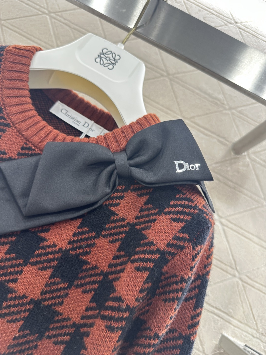 ♥Dio*♥2026新品上架 格纹蝴蝶结针织套头毛衣定制YB羊毛纱线织造，穿搭舒适，质感十足，圆领套头毛