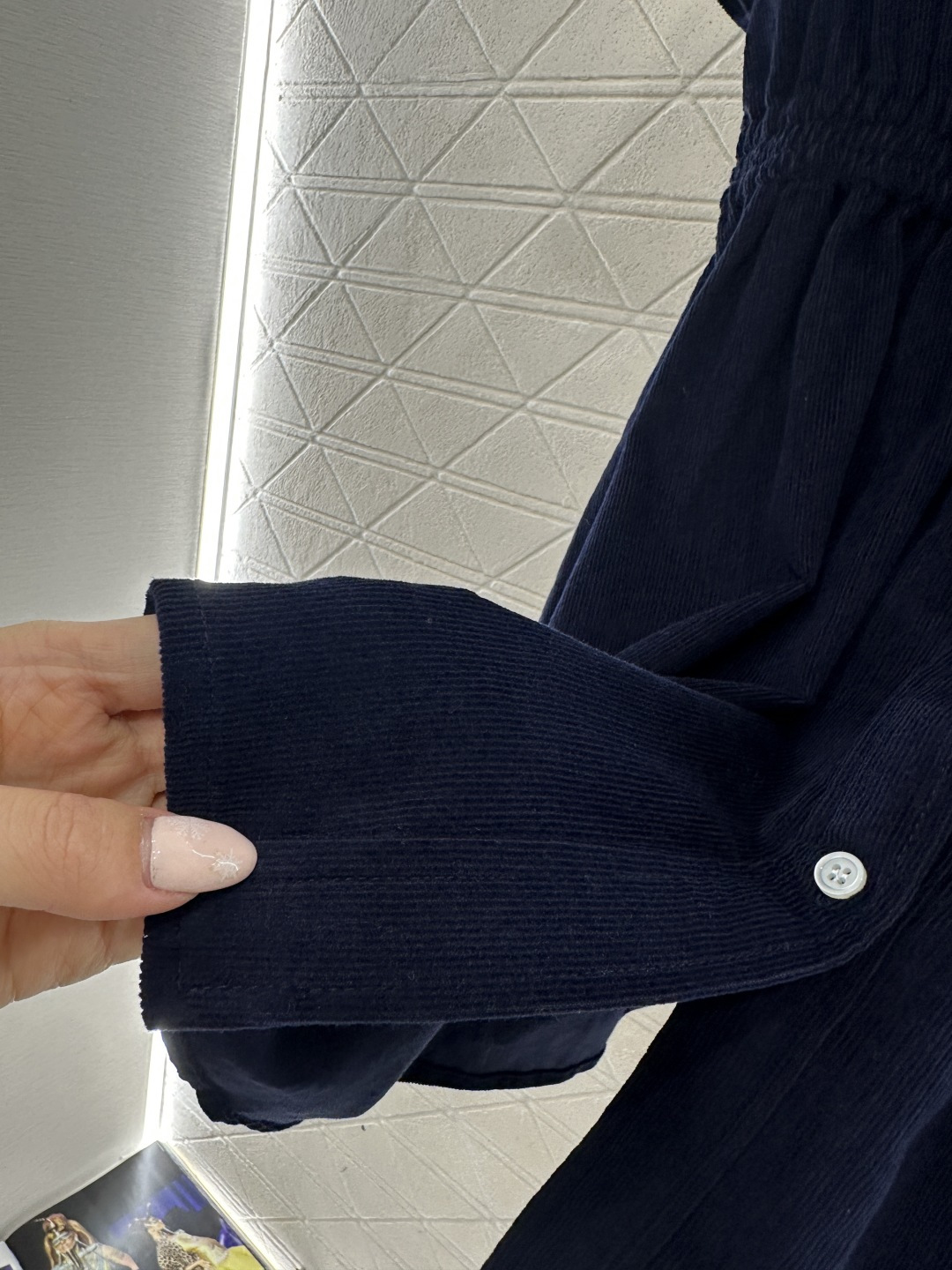 ♥Miumi*♥2026新品上架 翻领开襟短袖连衣裙定制YB进口灯芯绒材质，质感细腻，挺括有型，藏蓝调的