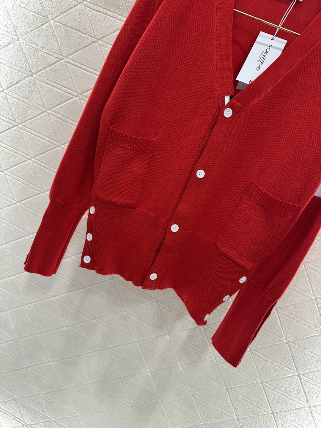 ♥Thom Brown*♥2026新品上架 横杠针织开衫定制YB羊毛纱线织造，质感高级，舒适柔软，V领纽