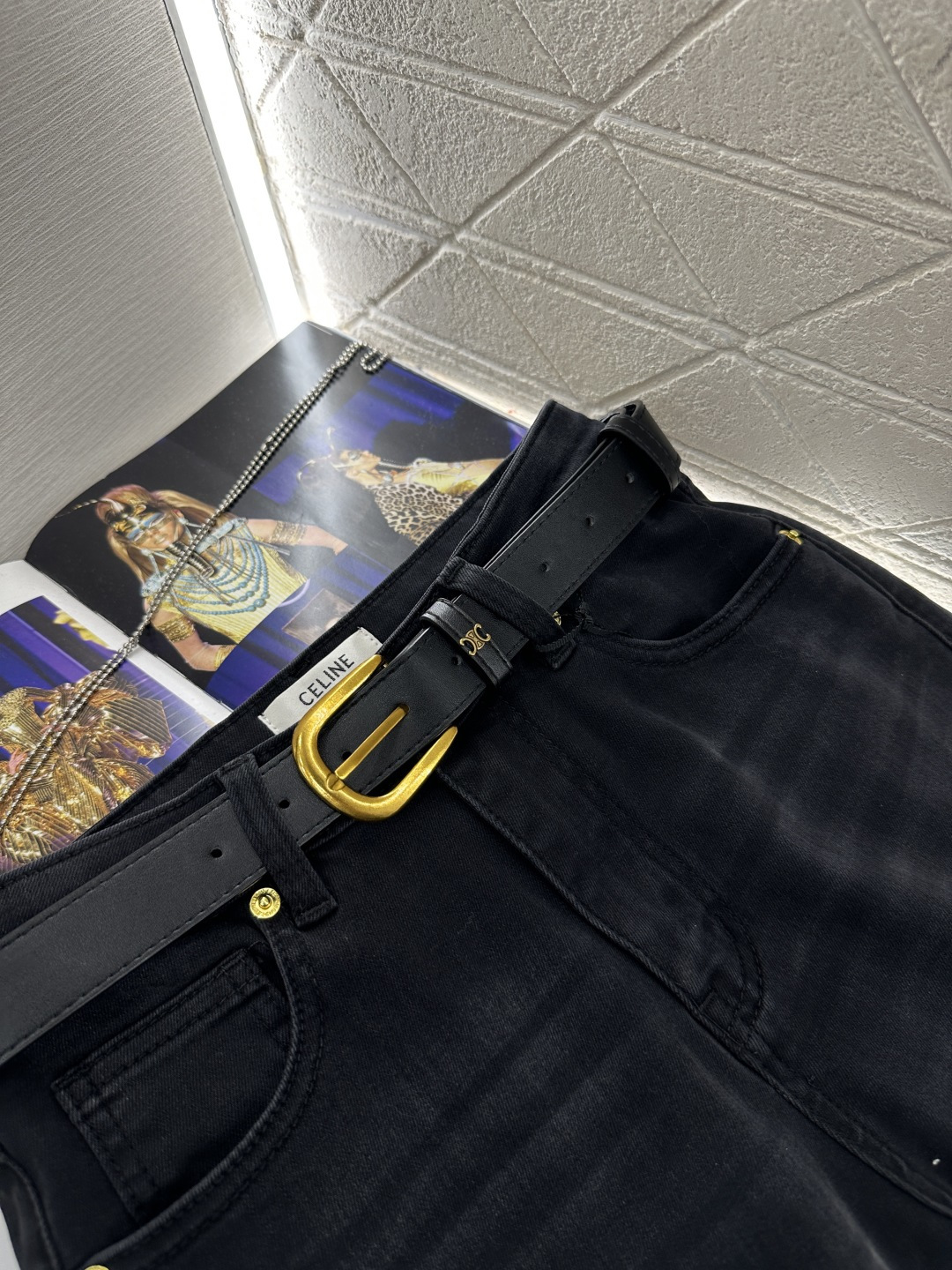 ♥Celin*♥2026新品上架 腰带微喇复古牛仔裤定制YB斜纹棉牛仔材质，面料柔软舒适，弹力修身，反复