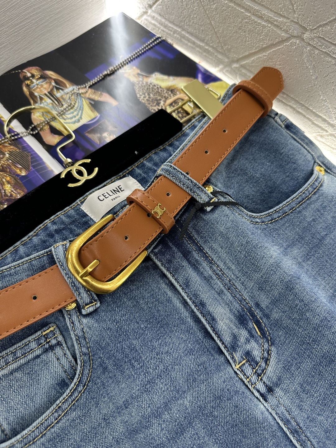 ♥Celin*♥2026新品上架 腰带微喇复古牛仔裤定制YB斜纹棉牛仔材质，面料柔软舒适，弹力修身，反复