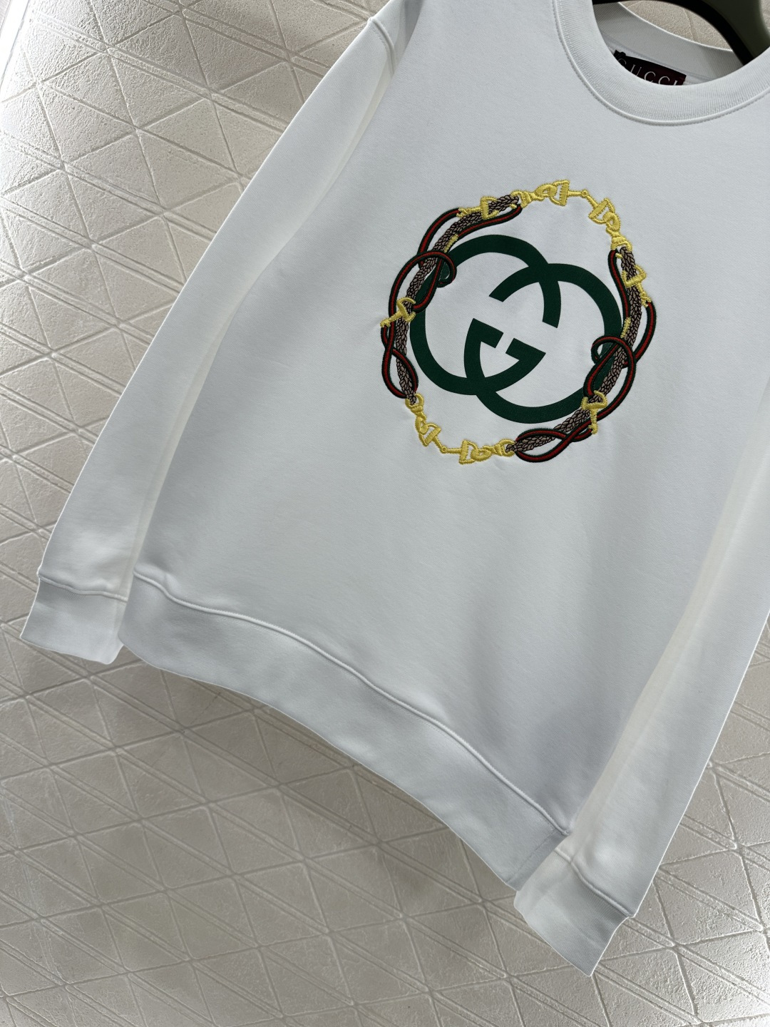 ♥Gucc*♥2026新品上架 贺岁圆领刺绣徽标卫衣新年贺岁系列#定制YB原生全棉材质，久洗不易变形起球