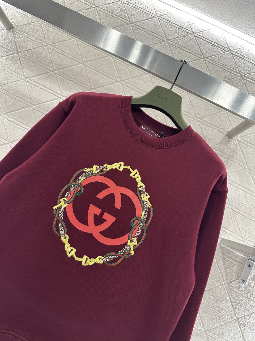 ♥Gucc*♥2026新品上架 贺岁圆领刺绣徽标卫衣新年贺岁系列#定制YB原生全棉材质，久洗不易变形起球