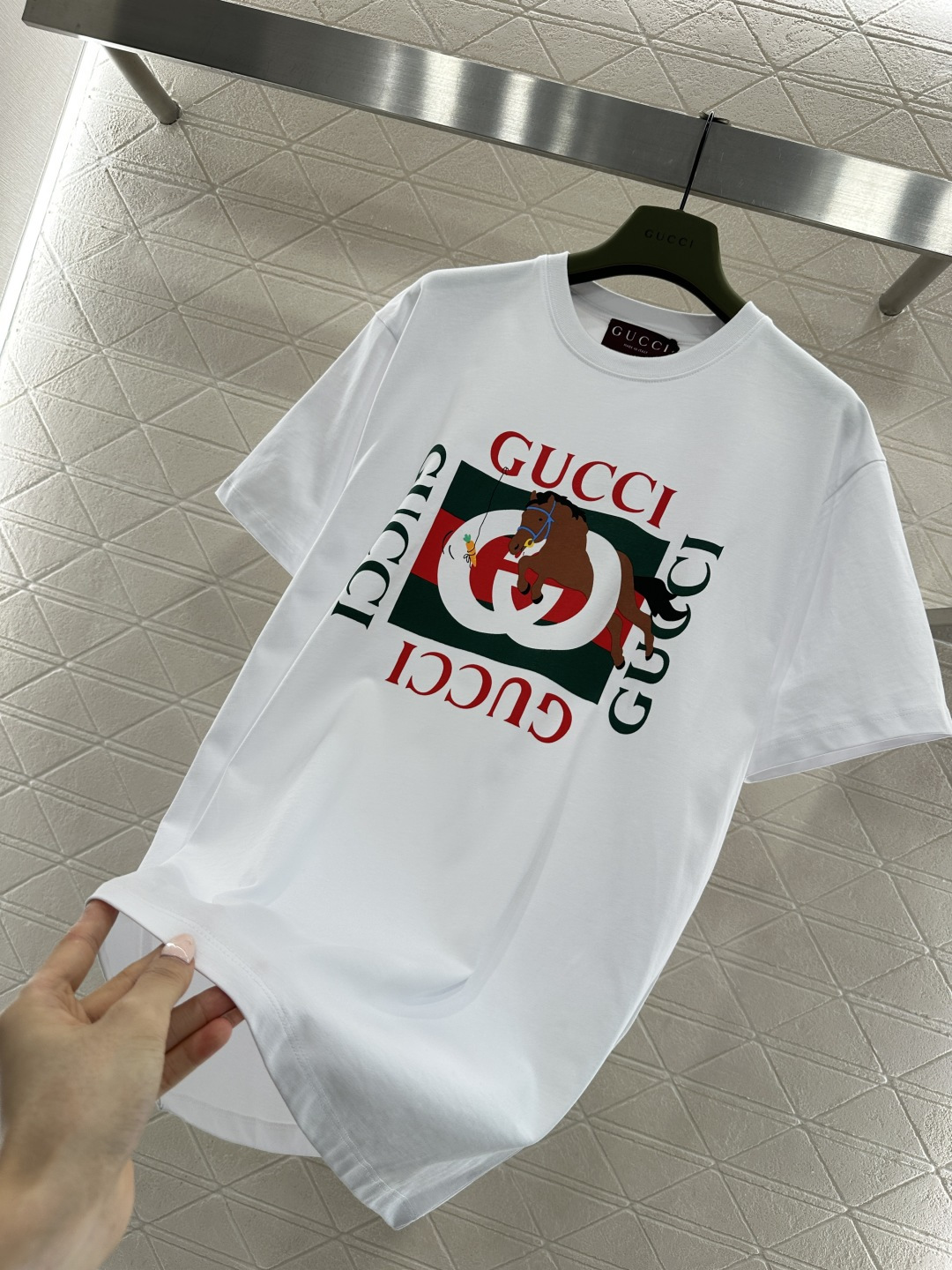 ♥Gucc*♥2026新品上架 贺岁起泡印花圆领𝑇𝑒𝑒新年贺岁系列#定制YB原生全棉材质，透气舒适，质感