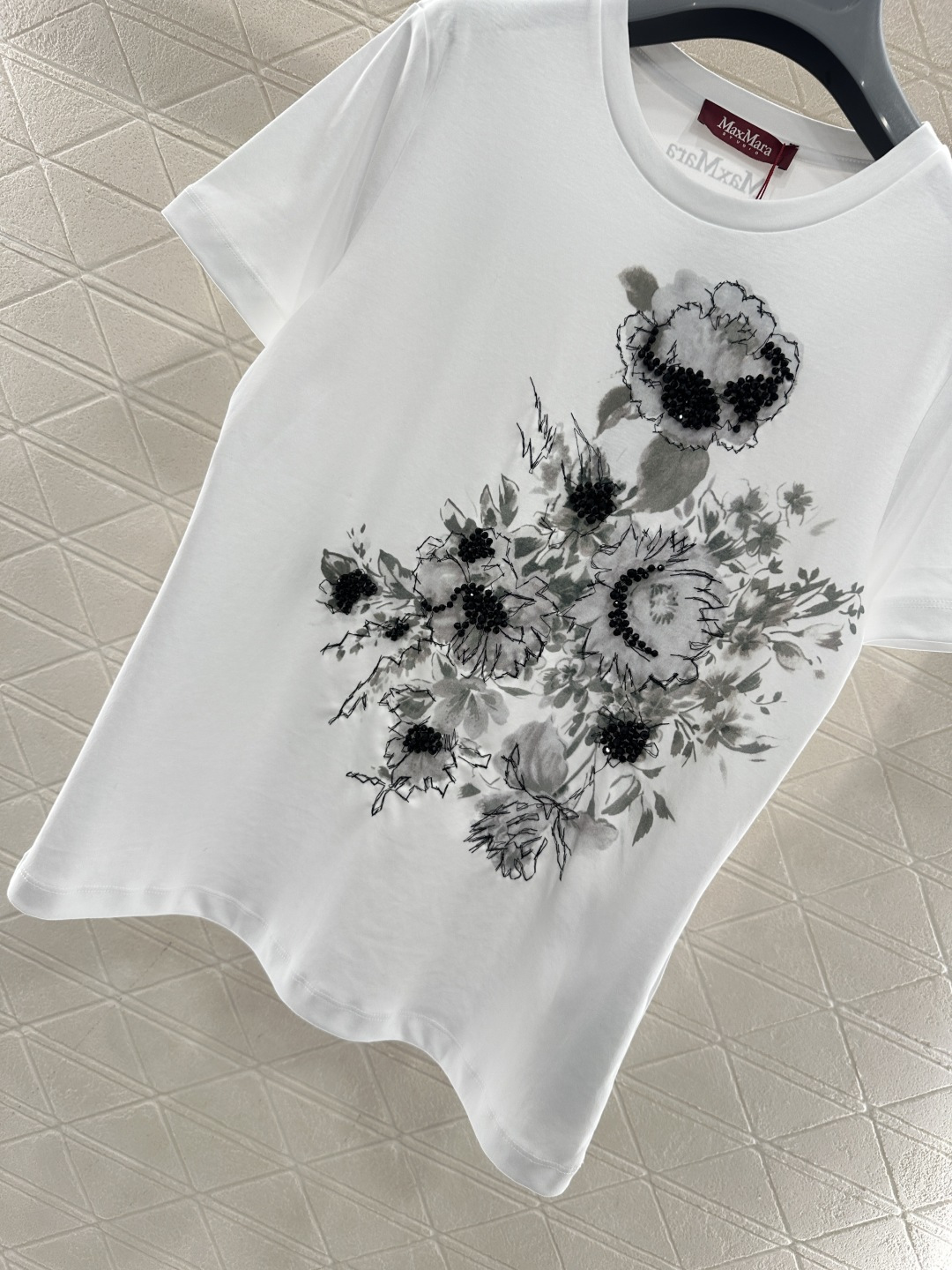 ♥Maxmar*♥2026新品上架 新中式钉珠印花圆领𝑇𝑒𝑒定制YB原生全棉材质，透气舒适，质感十足，常