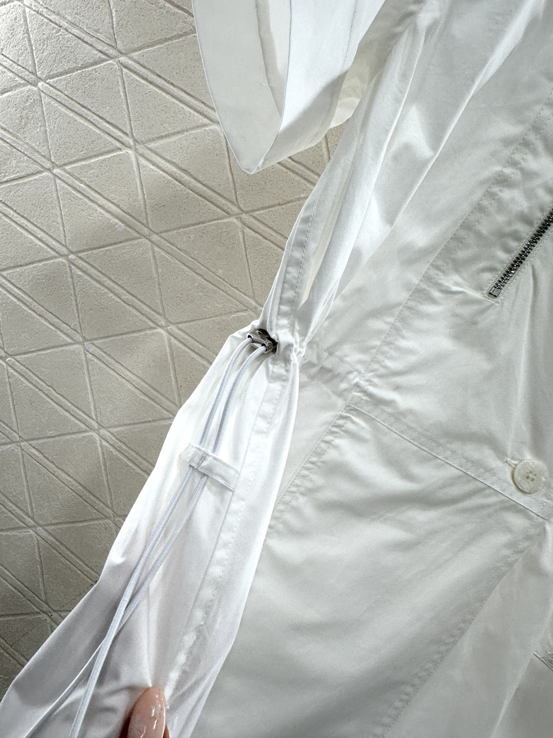 ♥Herme*♥2026新品上架 立领解构设计感短袖衬衫裙定制YB斜纹全棉材质，质感细腻，穿搭舒适，小立