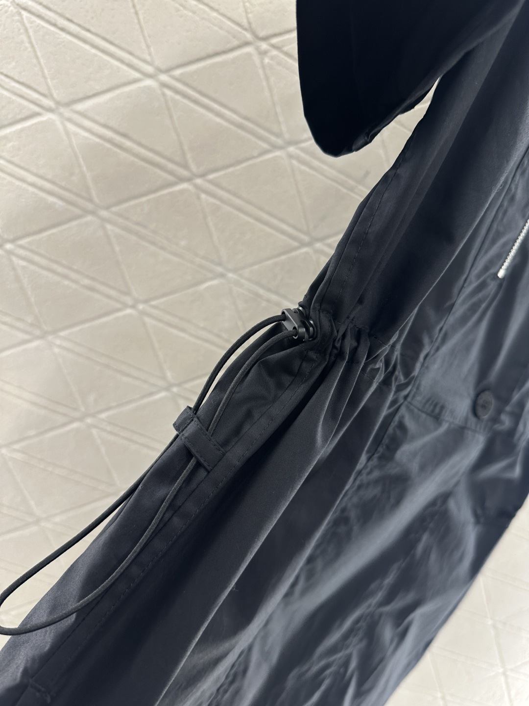 ♥Herme*♥2026新品上架 立领解构设计感短袖衬衫裙定制YB斜纹全棉材质，质感细腻，穿搭舒适，小立