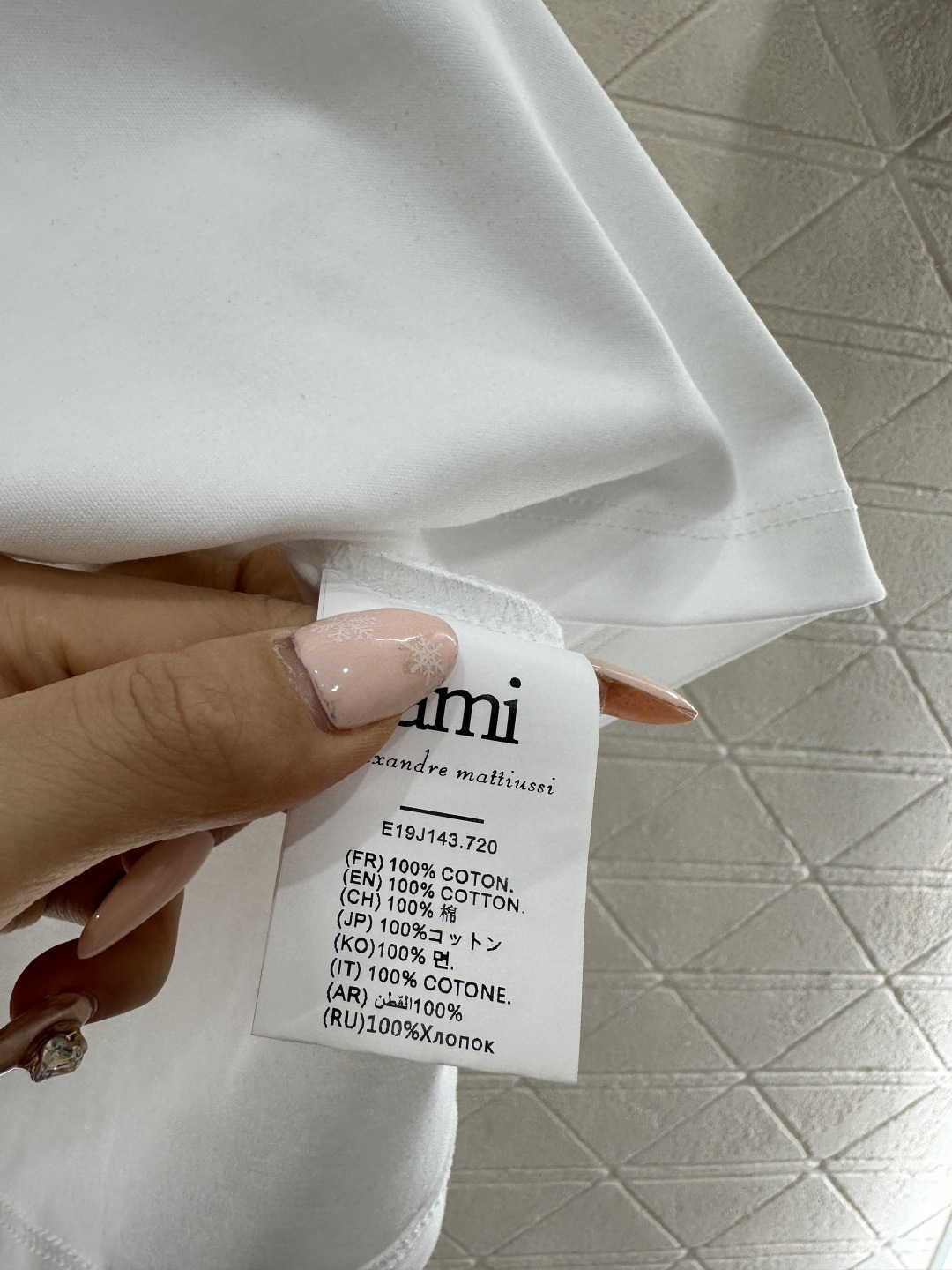 ♥Ami*♥2026新品上架 钉珠字母徽标𝑇𝑒𝑒定制YB丝光全棉材质，透气舒适，质感十足，正肩常规短袖T