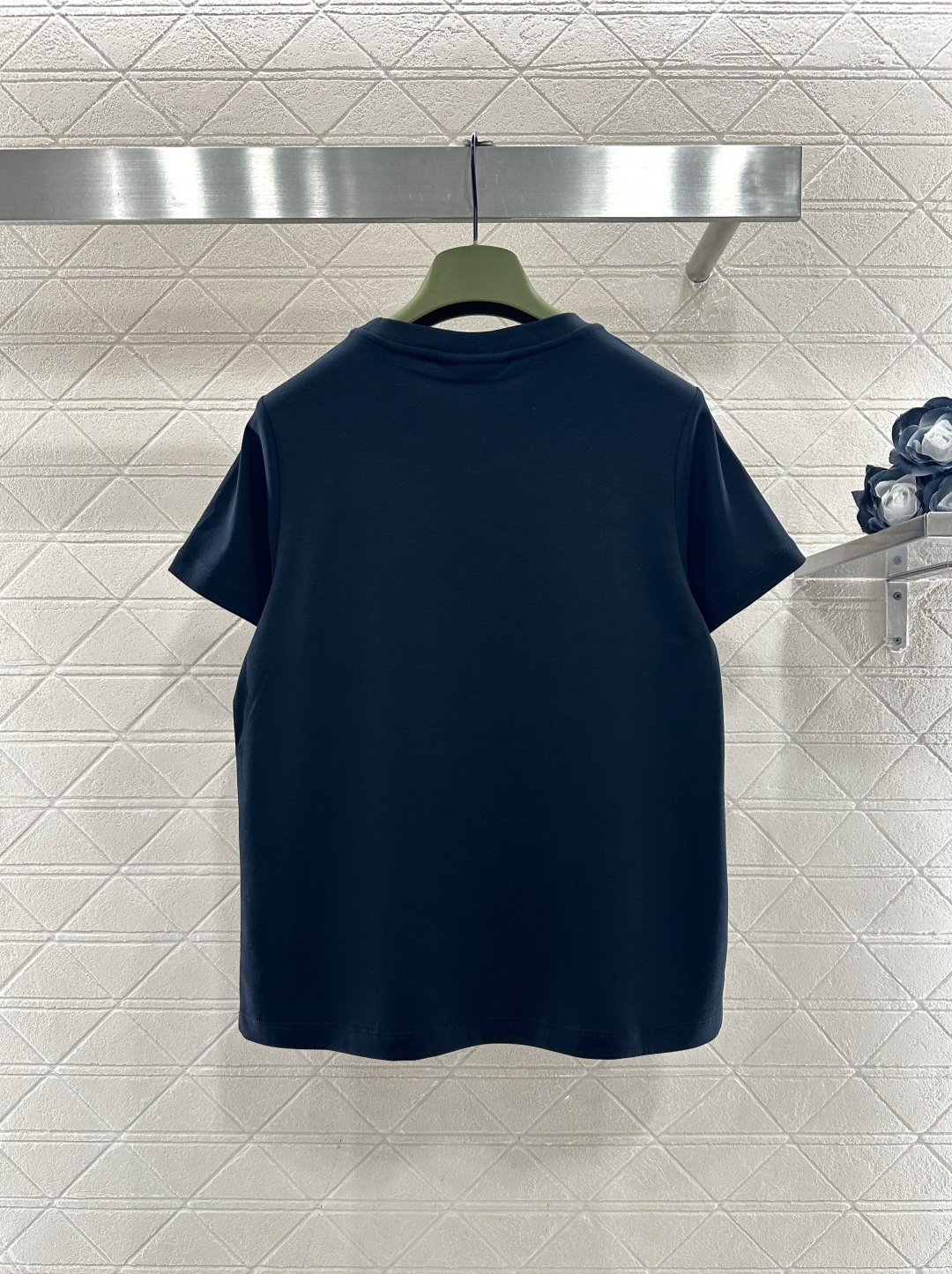 ♥Ami*♥2026新品上架 钉珠字母徽标𝑇𝑒𝑒定制YB丝光全棉材质，透气舒适，质感十足，正肩常规短袖T