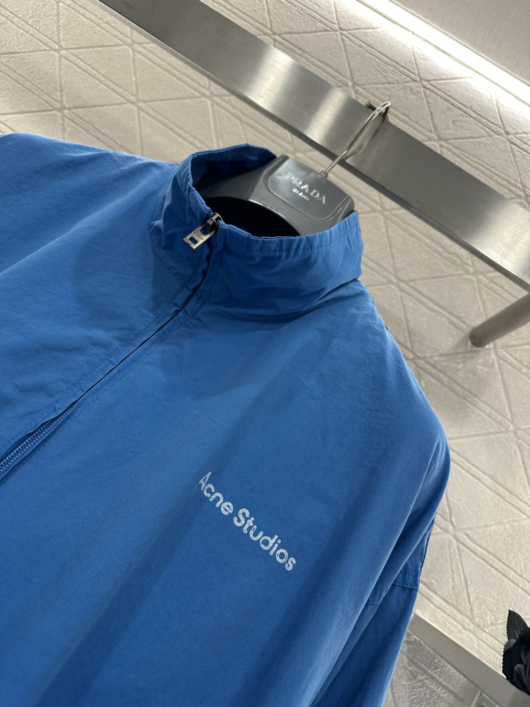 ♥Acne studio*♥2026新品上架 宝蓝色拉链廓形外套定制YB进口棉纶材质，质感光泽，防风舒适