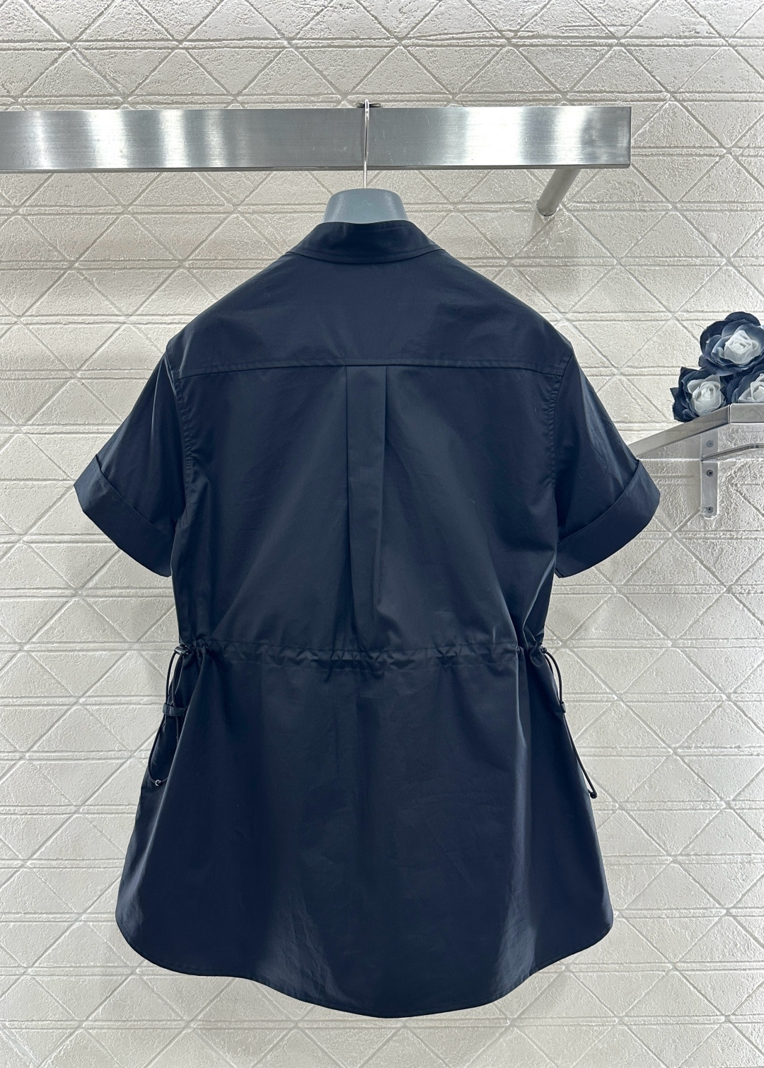 ♥Herme*♥2026新品上架 立领解构设计感短袖衬衫裙定制YB斜纹全棉材质，质感细腻，穿搭舒适，小立