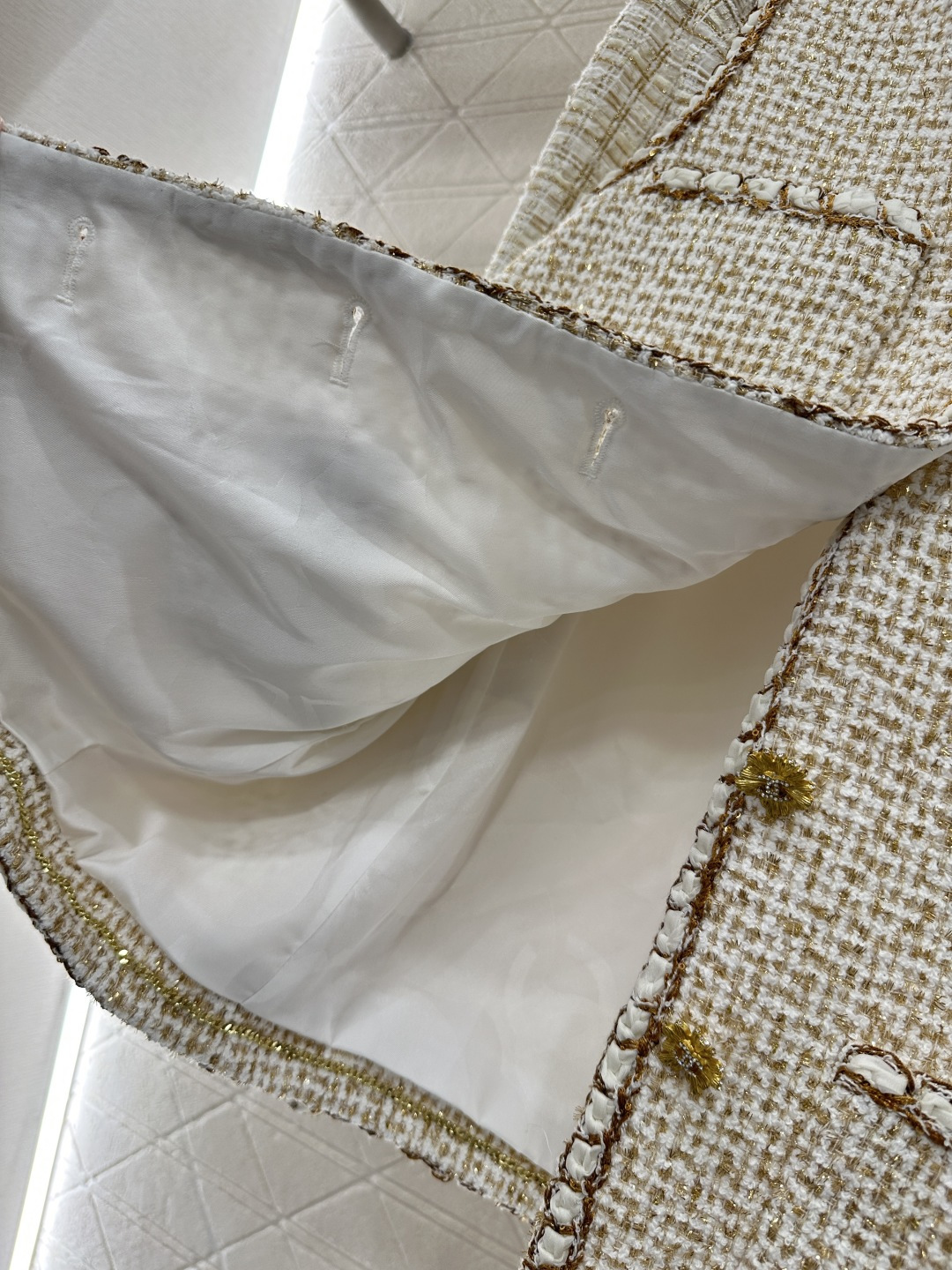 ♥Chane*♥2026新品上架 捆边假两件洋装外套定制YB进口粗纺羊毛呢材质，质感高级，品相十足，洋装