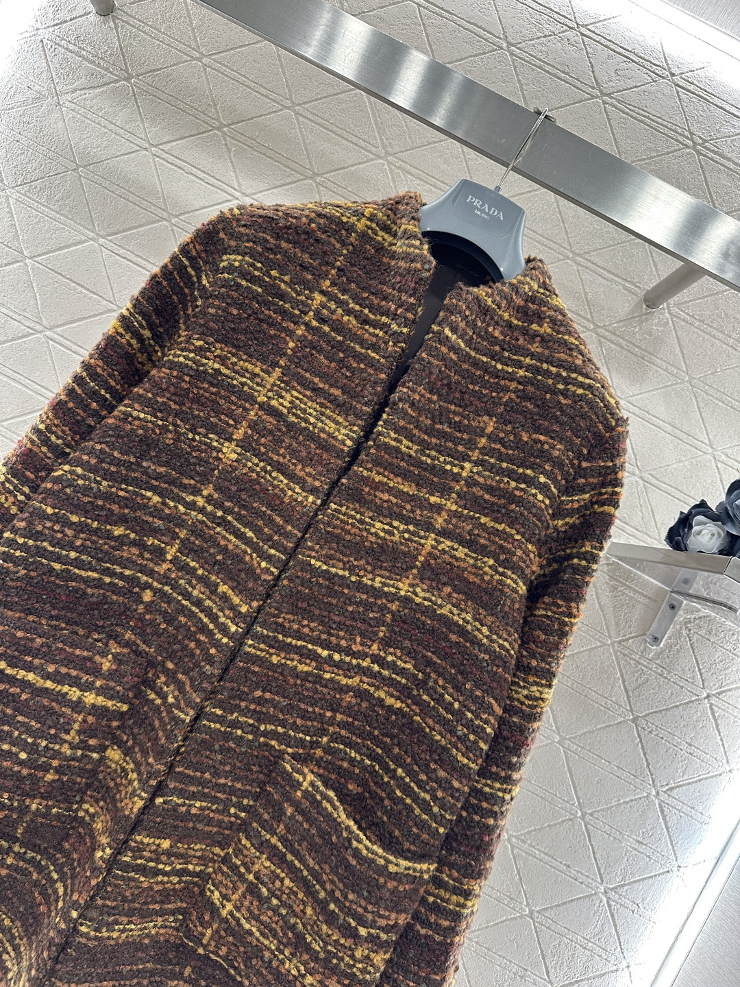 ♥lP。*♥2026新品上架 编织中长款毛呢外套定制YB进口粗纺羊毛呢材质，质感高级，品相十足，中长款高