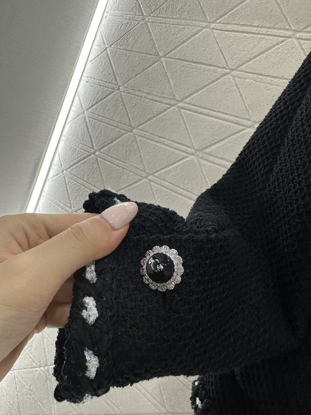 ♥Chane*♥2026新品上架 圆领捆边外套定制YB进口粗纺羊毛呢材质，质感高级，品相十足，圆领洋装外