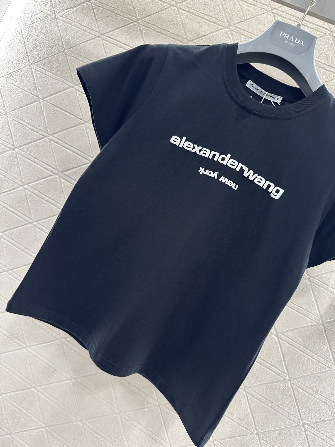 ♥Alexander wan*♥2026新品上架 圆领起泡印花徽标𝑇𝑒𝑒定制YB丝光全棉材质，质感光泽，
