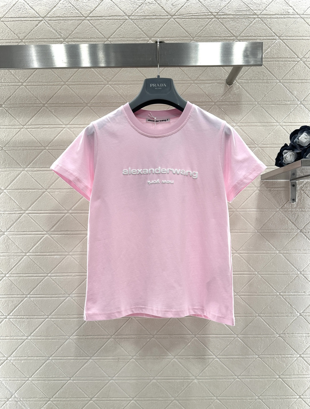 ♥Alexander wan*♥2026新品上架 圆领起泡印花徽标𝑇𝑒𝑒定制YB丝光全棉材质，质感光泽，