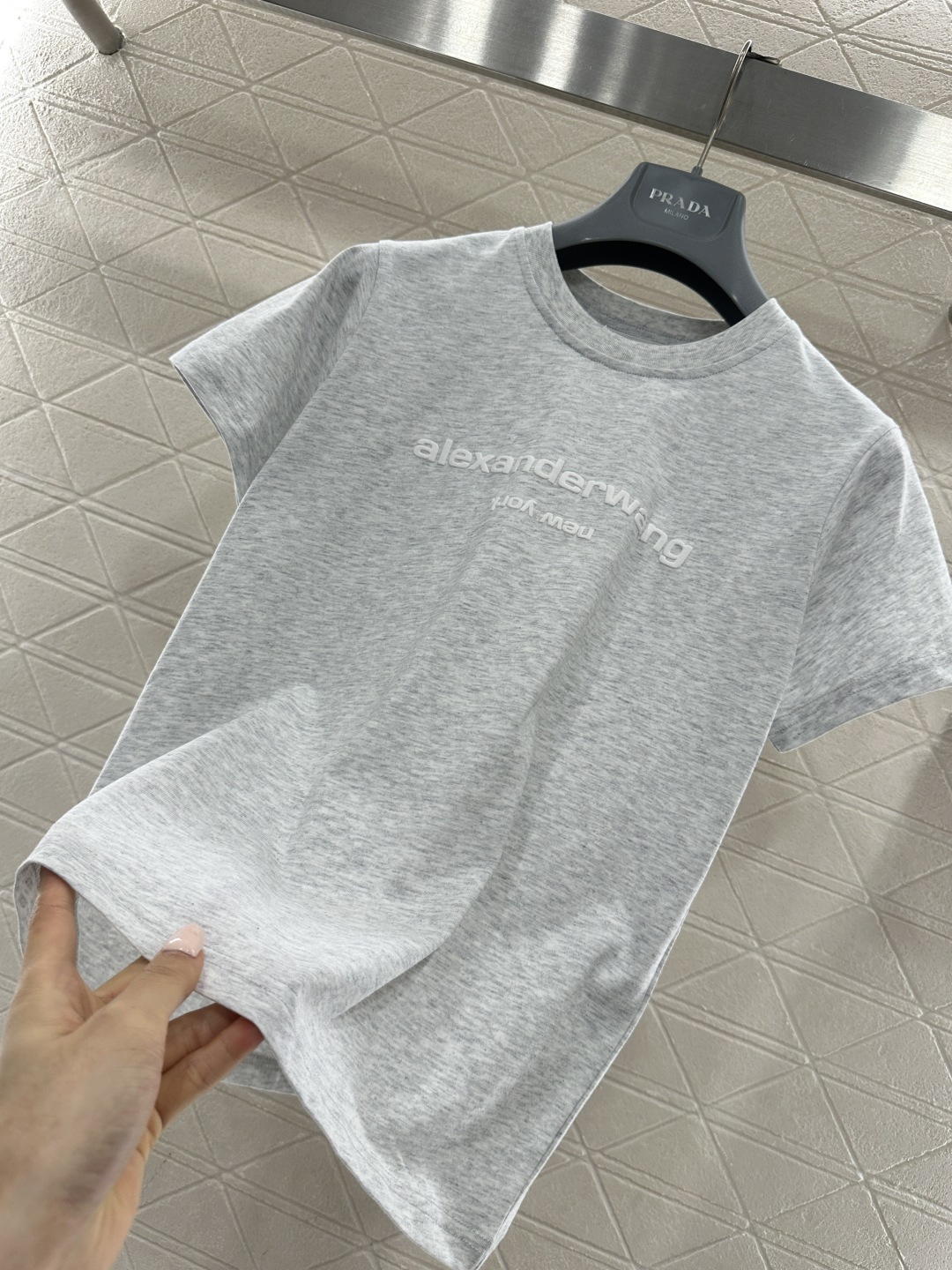 ♥Alexander wan*♥2026新品上架 圆领起泡印花徽标𝑇𝑒𝑒定制YB丝光全棉材质，质感光泽，