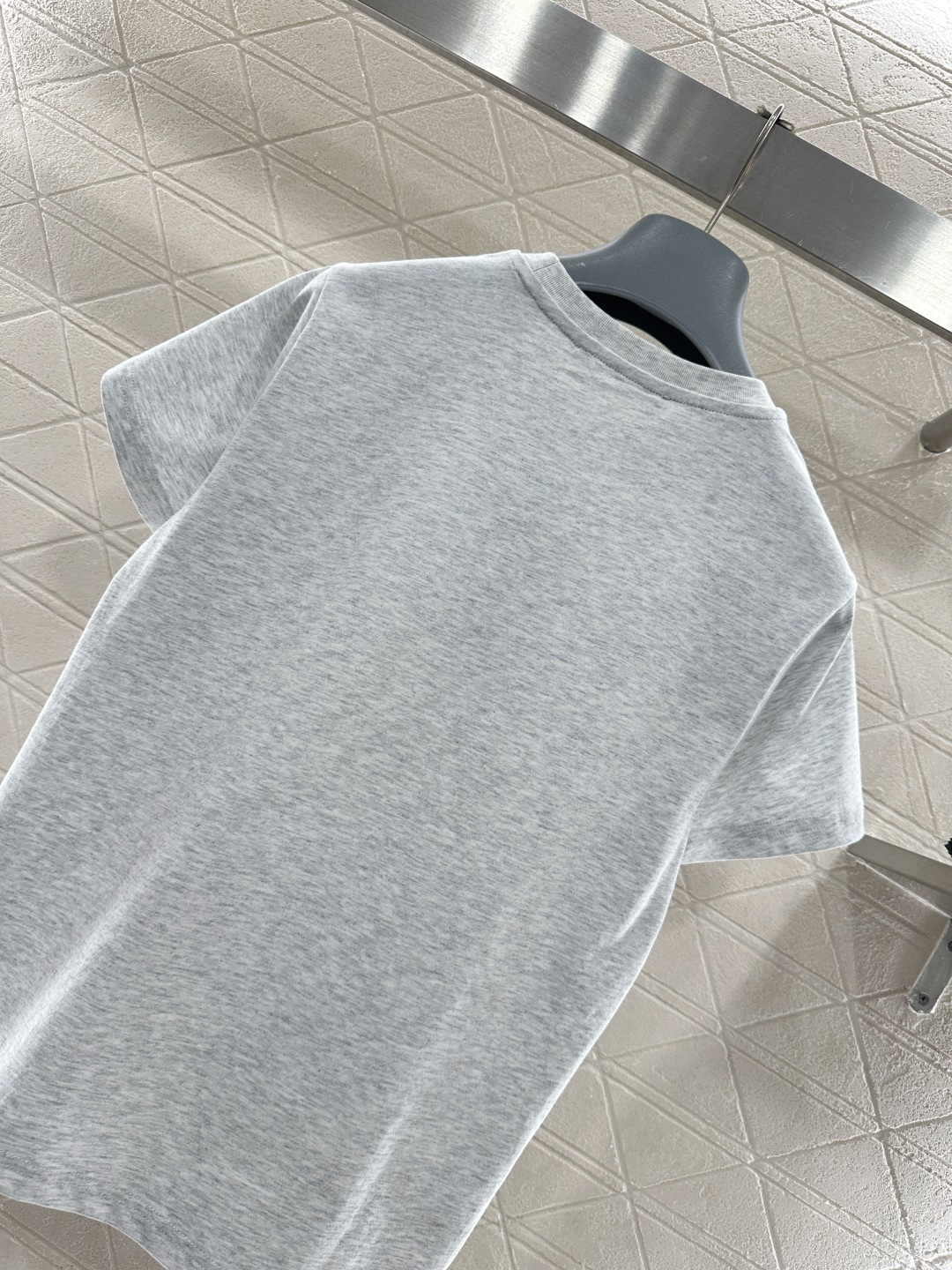 ♥Alexander wan*♥2026新品上架 圆领起泡印花徽标𝑇𝑒𝑒定制YB丝光全棉材质，质感光泽，