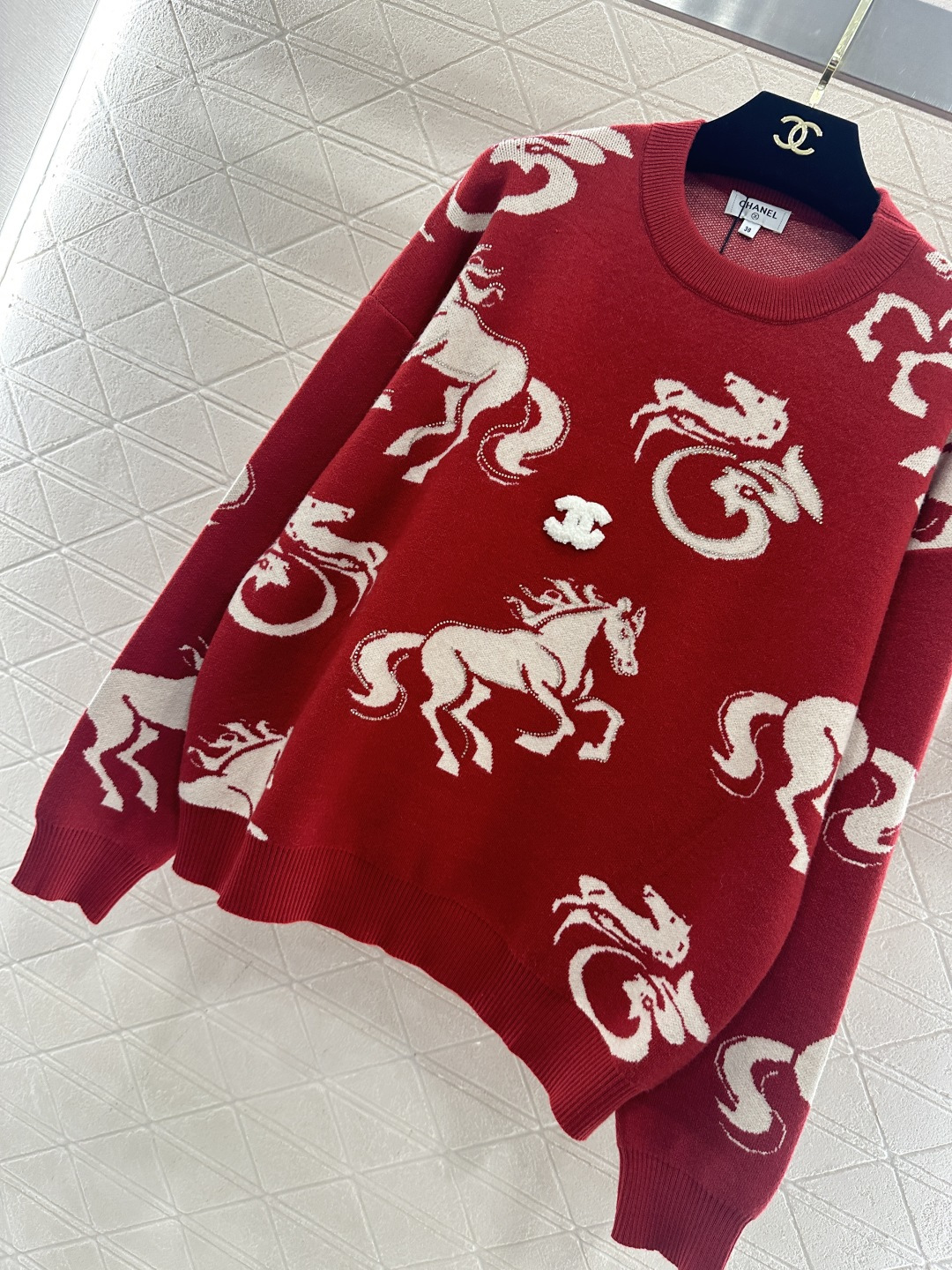 ♥Chane*♥2026新品上架 贺岁圆领提花针织套头毛衣新年贺岁系列#定制YB羊毛纱线织造，质感细腻，