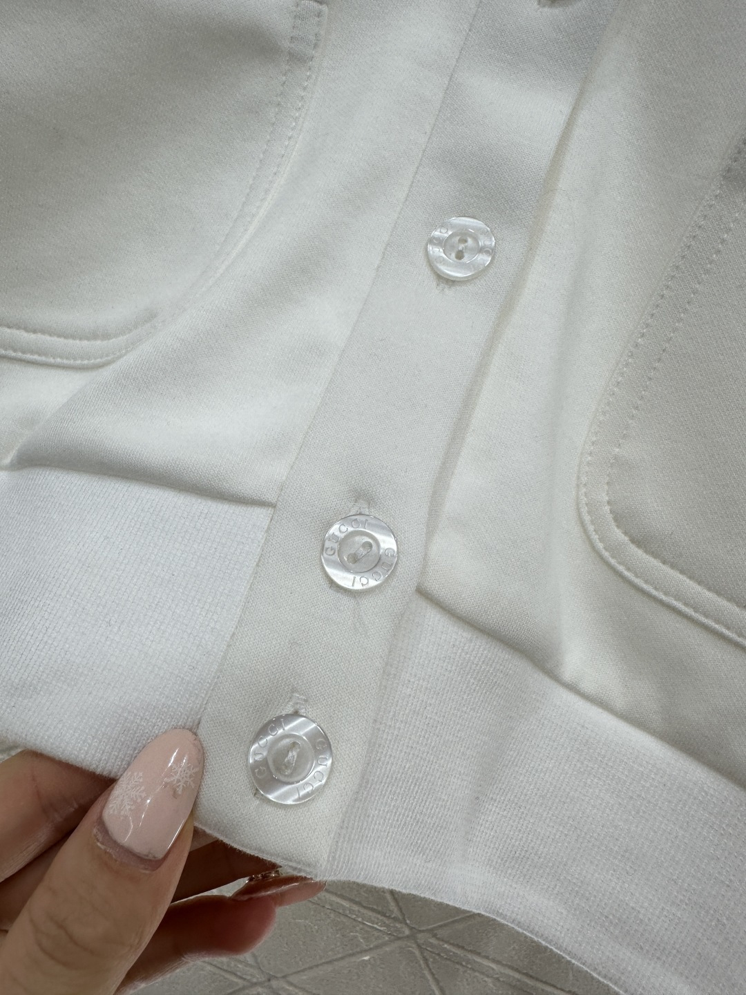 ♥Gucc*♥2026新品上架 贺岁开衫外套短裤套装新年贺岁系列#定制YB斜纹全棉材质，柔软亲肤，穿搭舒