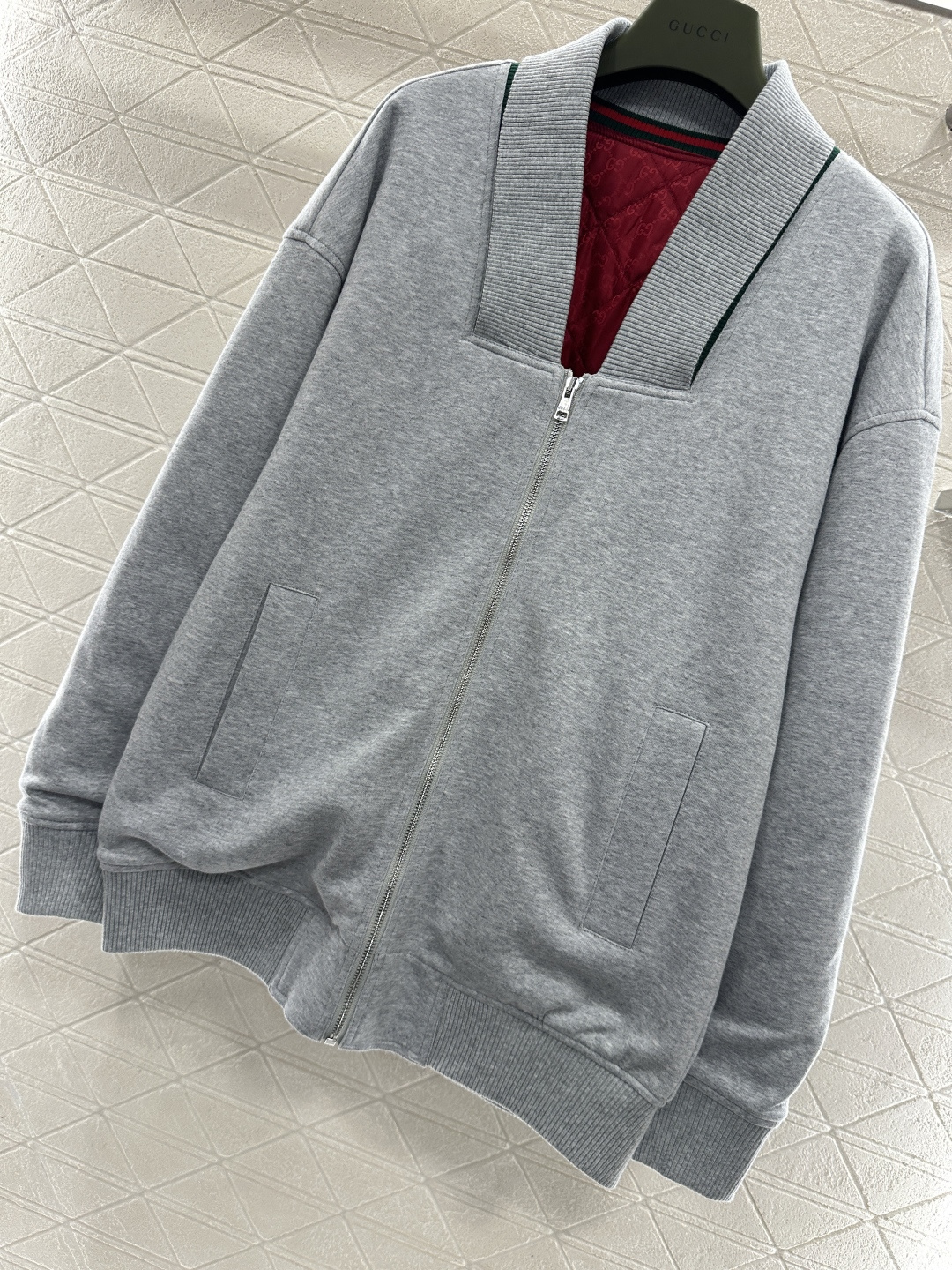 ♥Gucc*♥2026新品上架 贺岁拉链棉服外套新年贺岁系列#定制YB斜纹全棉材质，质感高级，挺括有型，