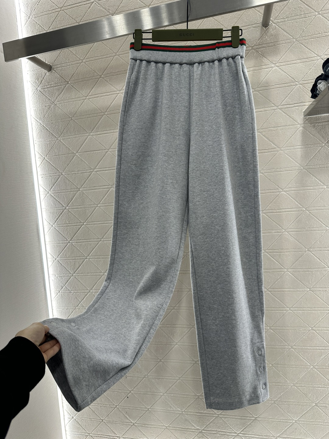 ♥Gucc*♥2026新品上架 贺岁套头卫衣长裤套装新年贺岁系列#定制YB斜纹全棉材质，柔软亲肤，穿搭舒