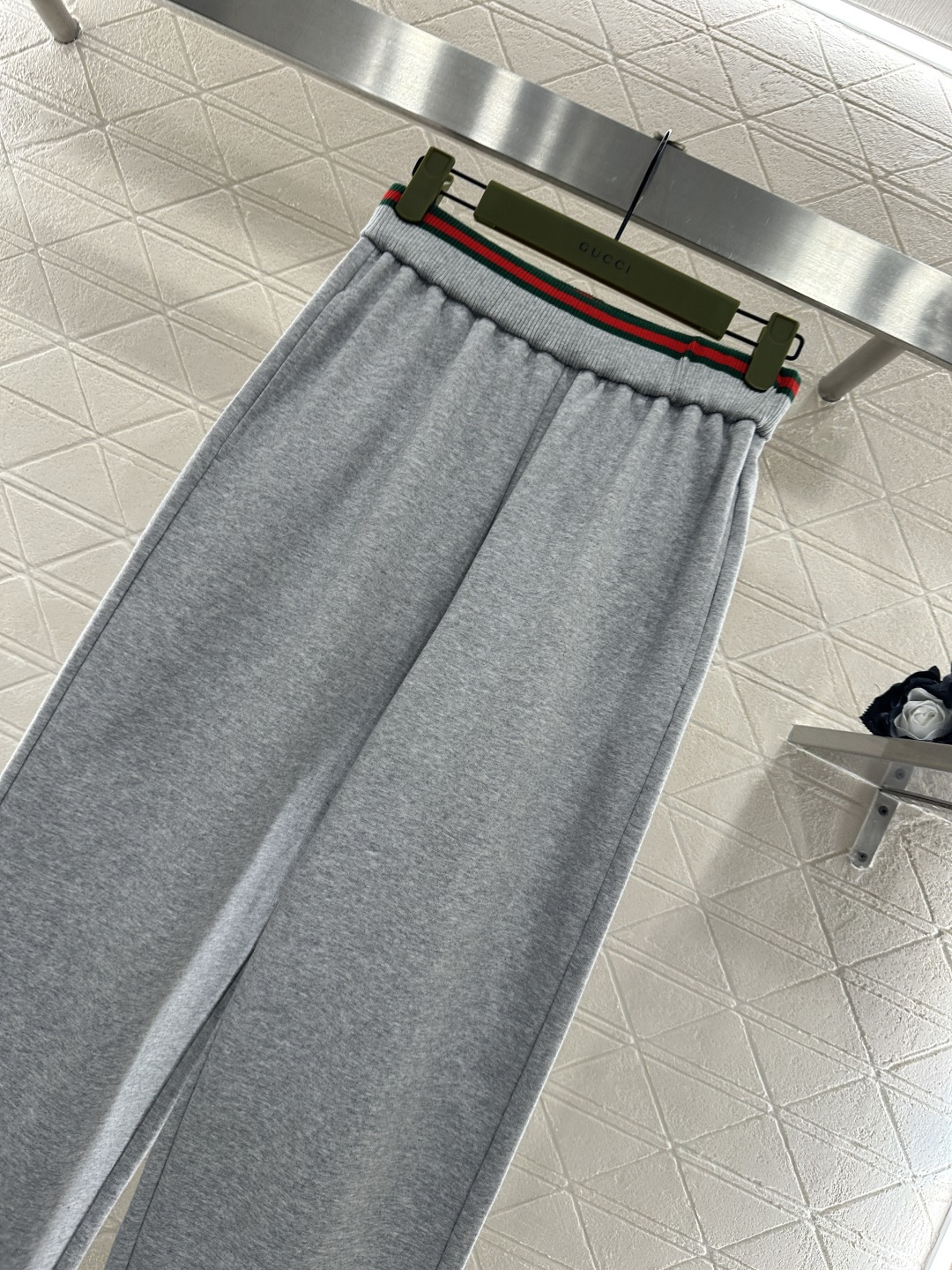 ♥Gucc*♥2026新品上架 贺岁套头卫衣长裤套装新年贺岁系列#定制YB斜纹全棉材质，柔软亲肤，穿搭舒