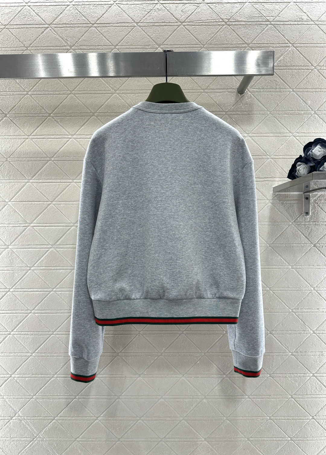 ♥Gucc*♥2026新品上架 贺岁织带开衫短裙套装新年贺岁系列#定制YB斜纹全棉材质，柔软亲肤，穿搭舒