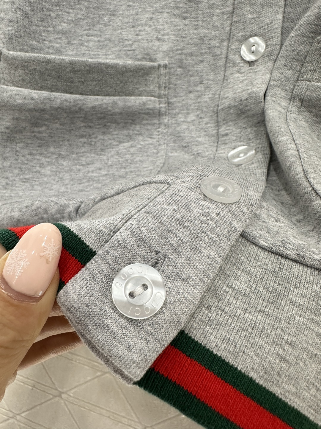 ♥Gucc*♥2026新品上架 贺岁织带开衫短裙套装新年贺岁系列#定制YB斜纹全棉材质，柔软亲肤，穿搭舒