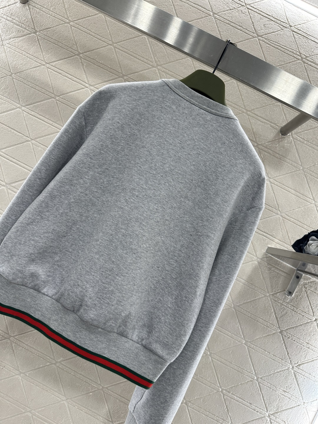 ♥Gucc*♥2026新品上架 贺岁织带开衫短裙套装新年贺岁系列#定制YB斜纹全棉材质，柔软亲肤，穿搭舒