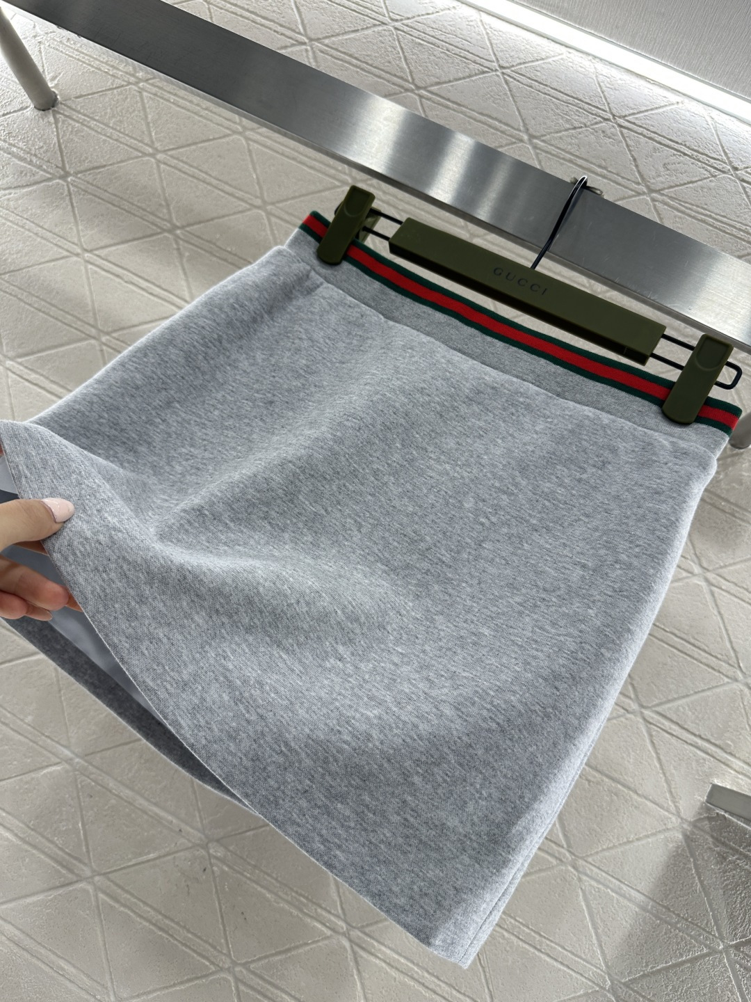 ♥Gucc*♥2026新品上架 贺岁织带开衫短裙套装新年贺岁系列#定制YB斜纹全棉材质，柔软亲肤，穿搭舒