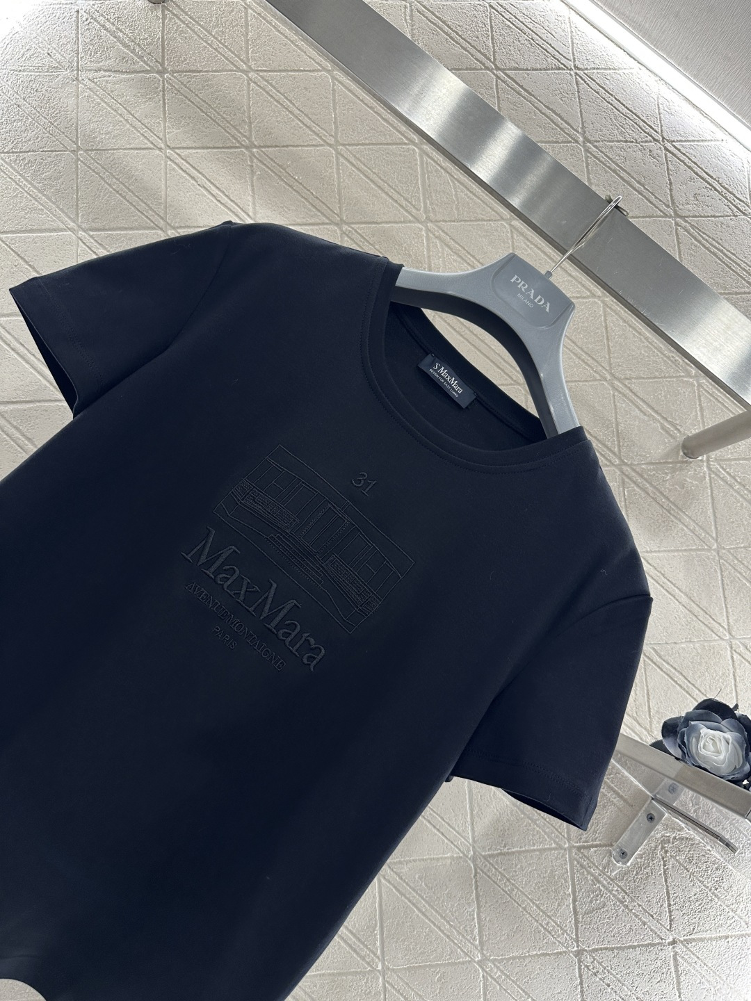 ♥Maxmar*♥2026新品上架 圆领刺绣徽标𝑇𝑒𝑒定制YB原生全棉材质，透气舒适，质感十足，常规正肩